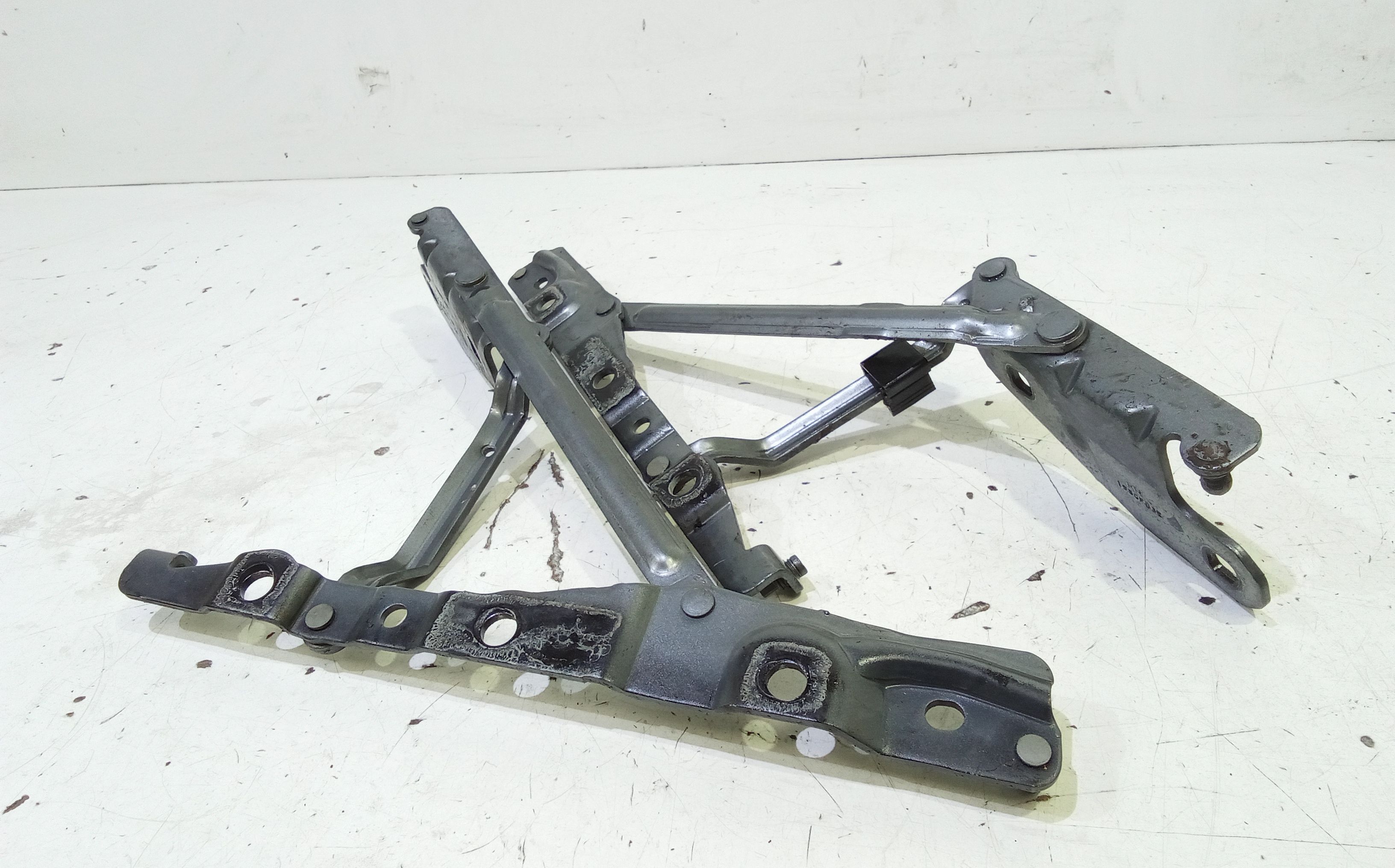 Cerniere cofano anteriore dx e sx JAGUAR XJ 2 Serie