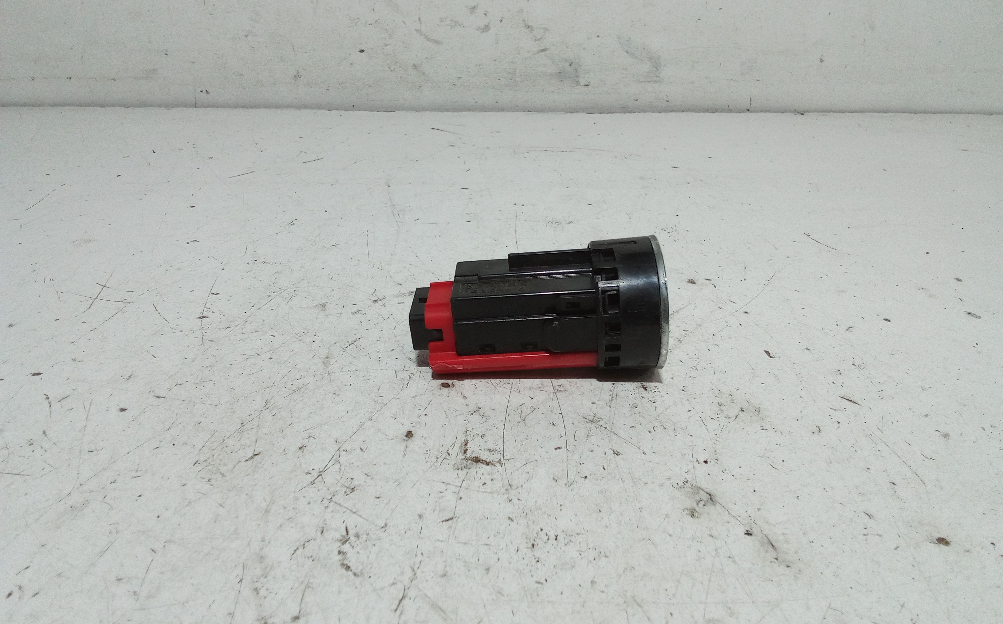 Pulsante start e stop TOYOTA Rav4 4 Serie