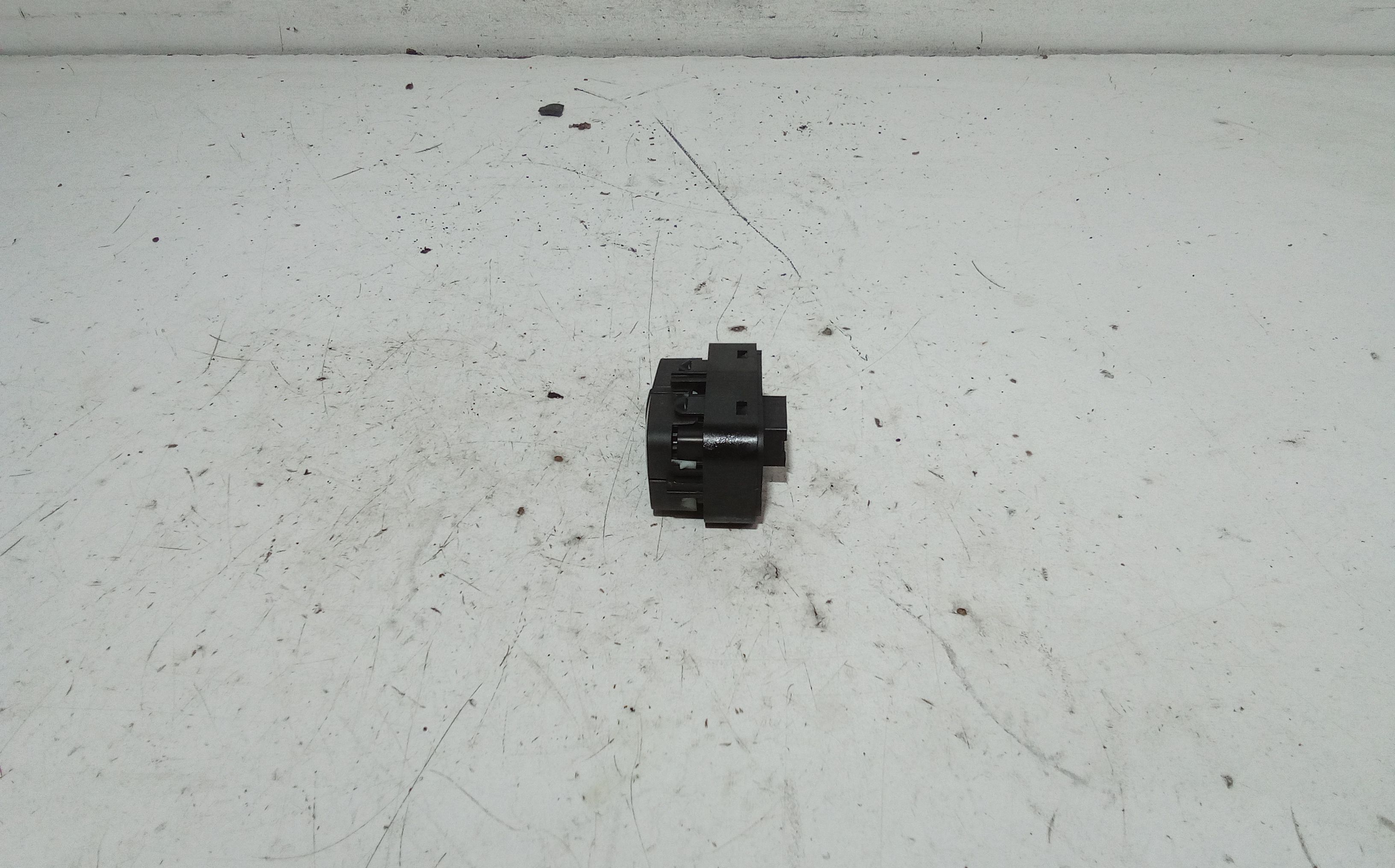 Pulsantiera bloccaggio porte FIAT Croma 3 Serie