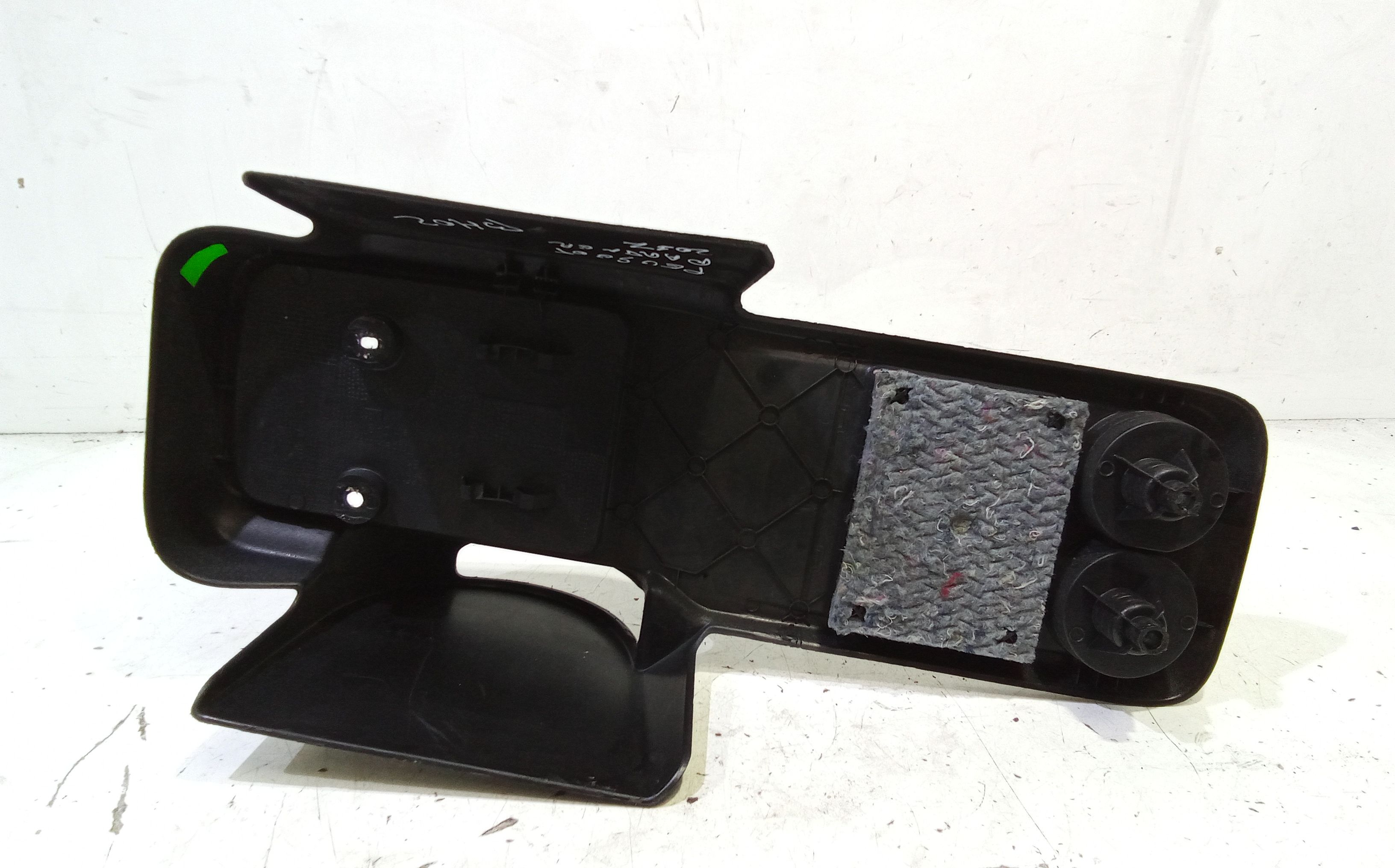 Tunnel consolle centrale PEUGEOT Partner Serie (16>)