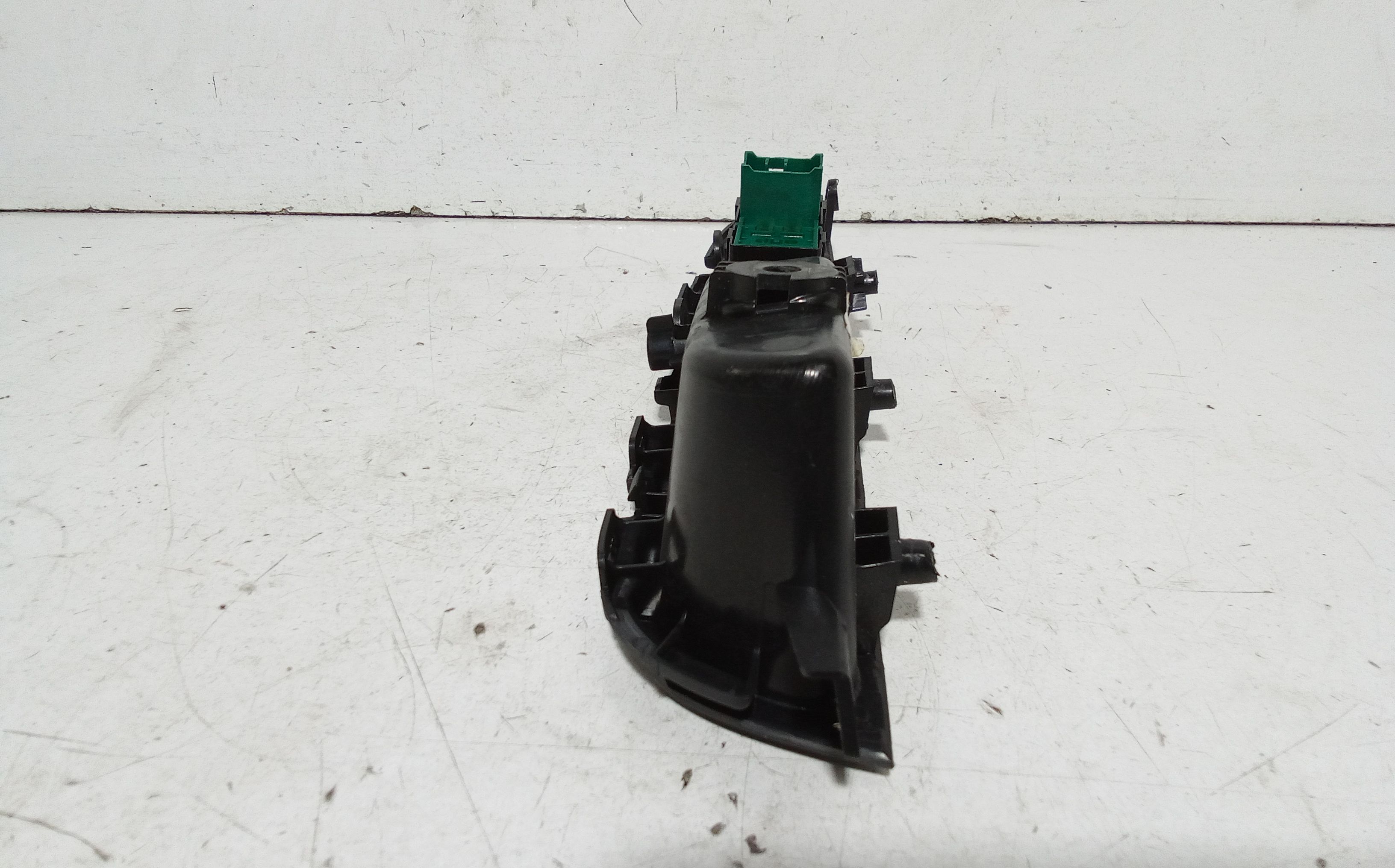 Pulsantiera Posteriore Sinistra HYUNDAI i10 2 Serie