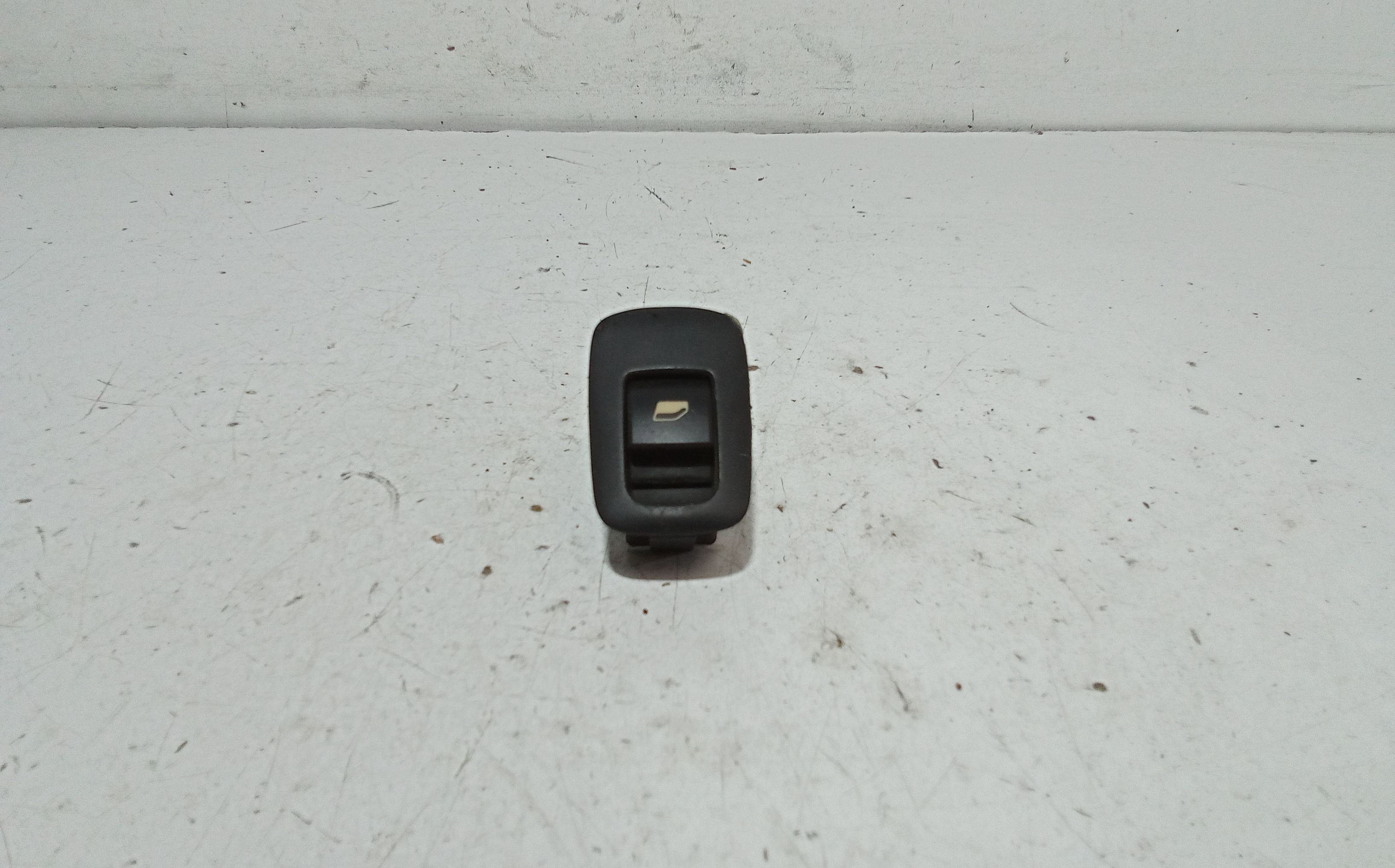 Pulsantiera Posteriore Sinistra CITROEN C4 Grand Picasso (06>13)