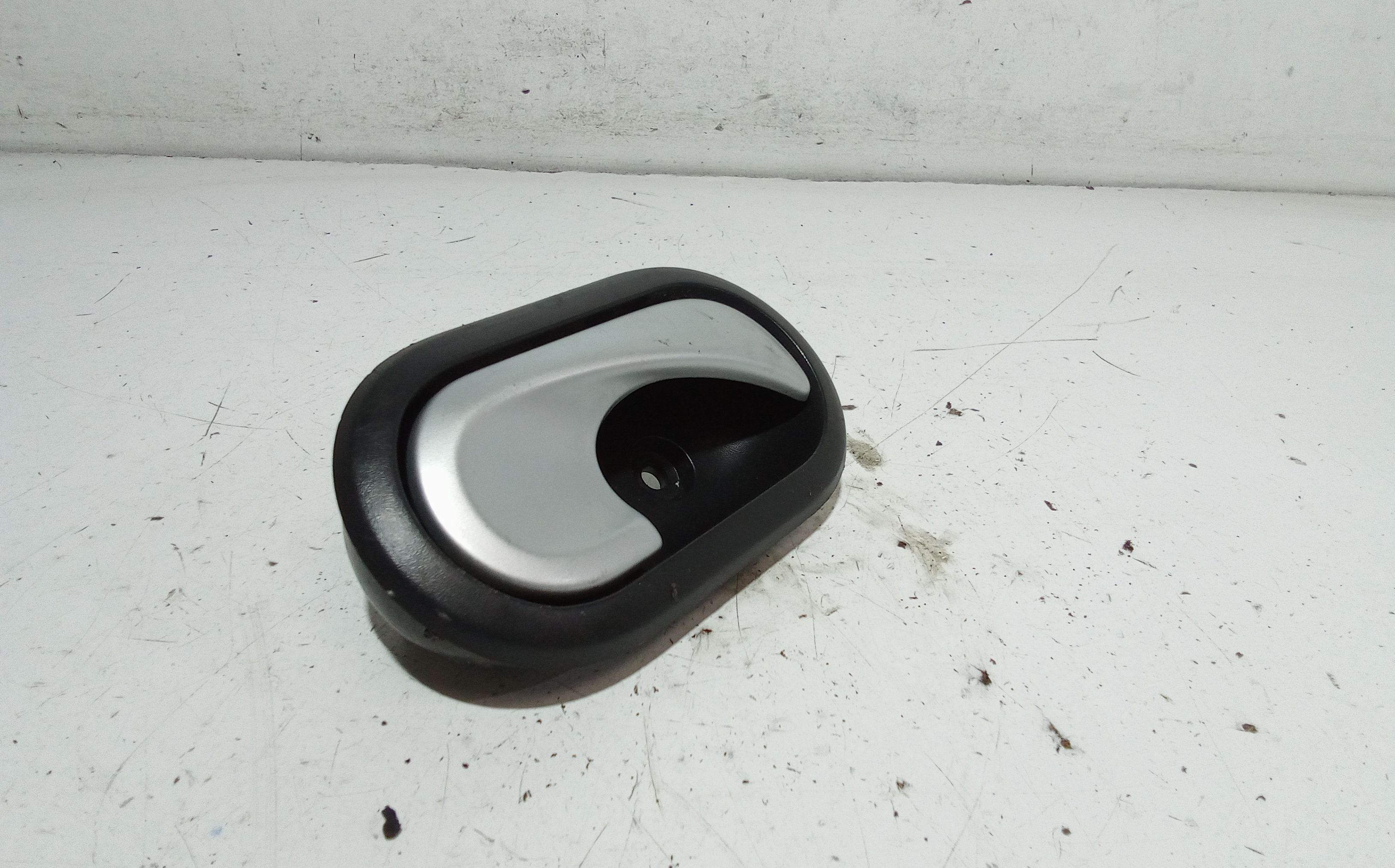 Maniglia interna Posteriore Destra DACIA Sandero 1 Serie
