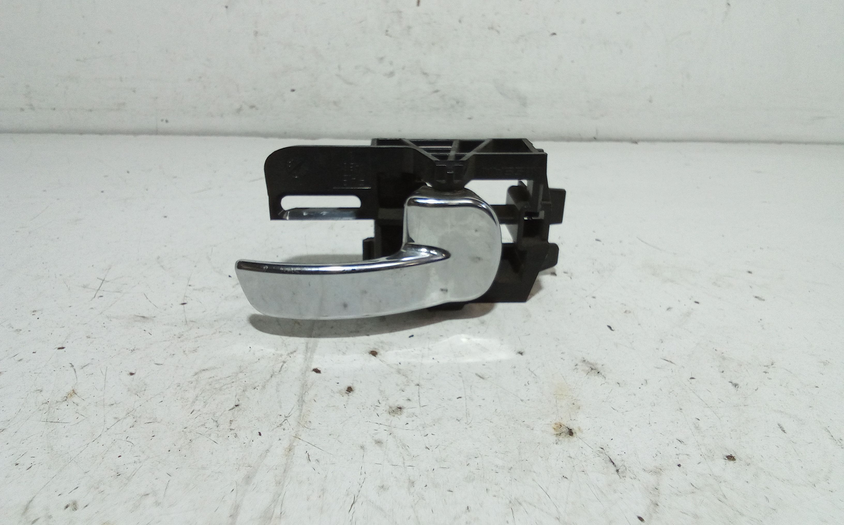 Maniglia interna Posteriore Destra NISSAN Qashqai 2 Serie