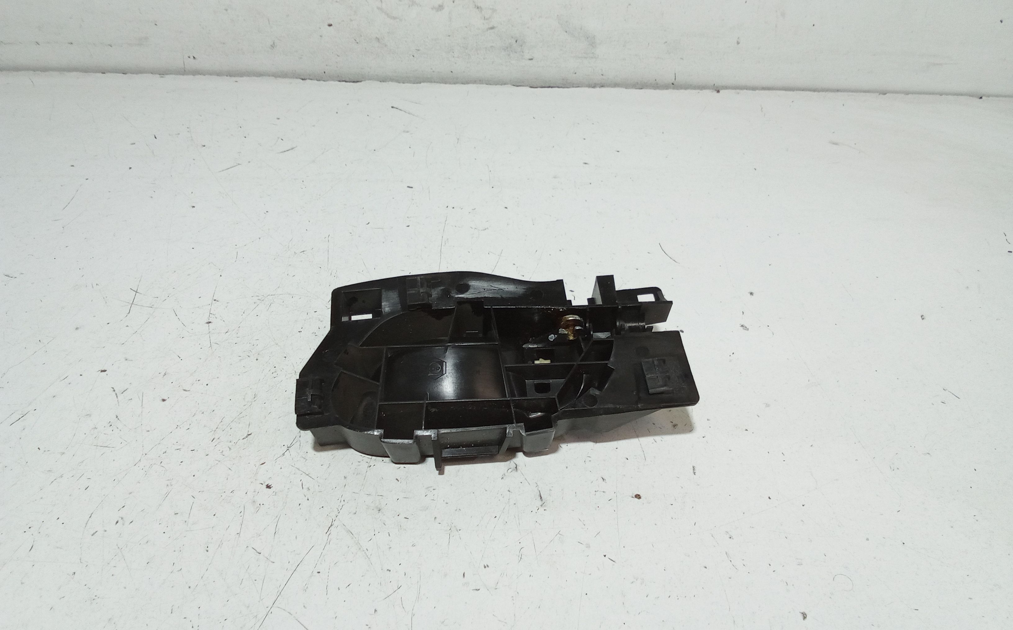 Maniglia interna Posteriore Destra PEUGEOT 208 Serie (12>19)