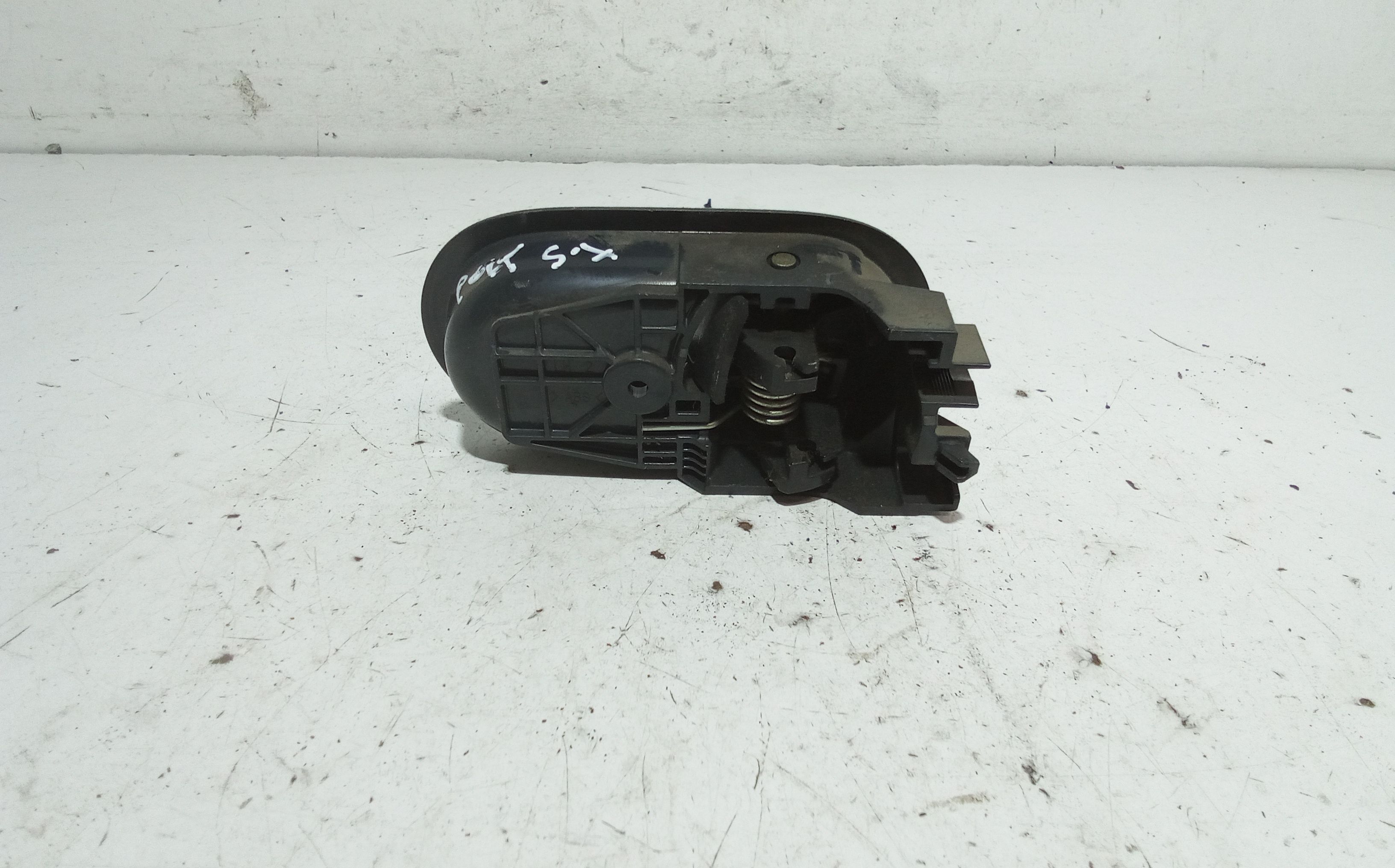 Maniglia interna Posteriore Sinistra MITSUBISHI Colt Serie 5P (Z) (06>12)