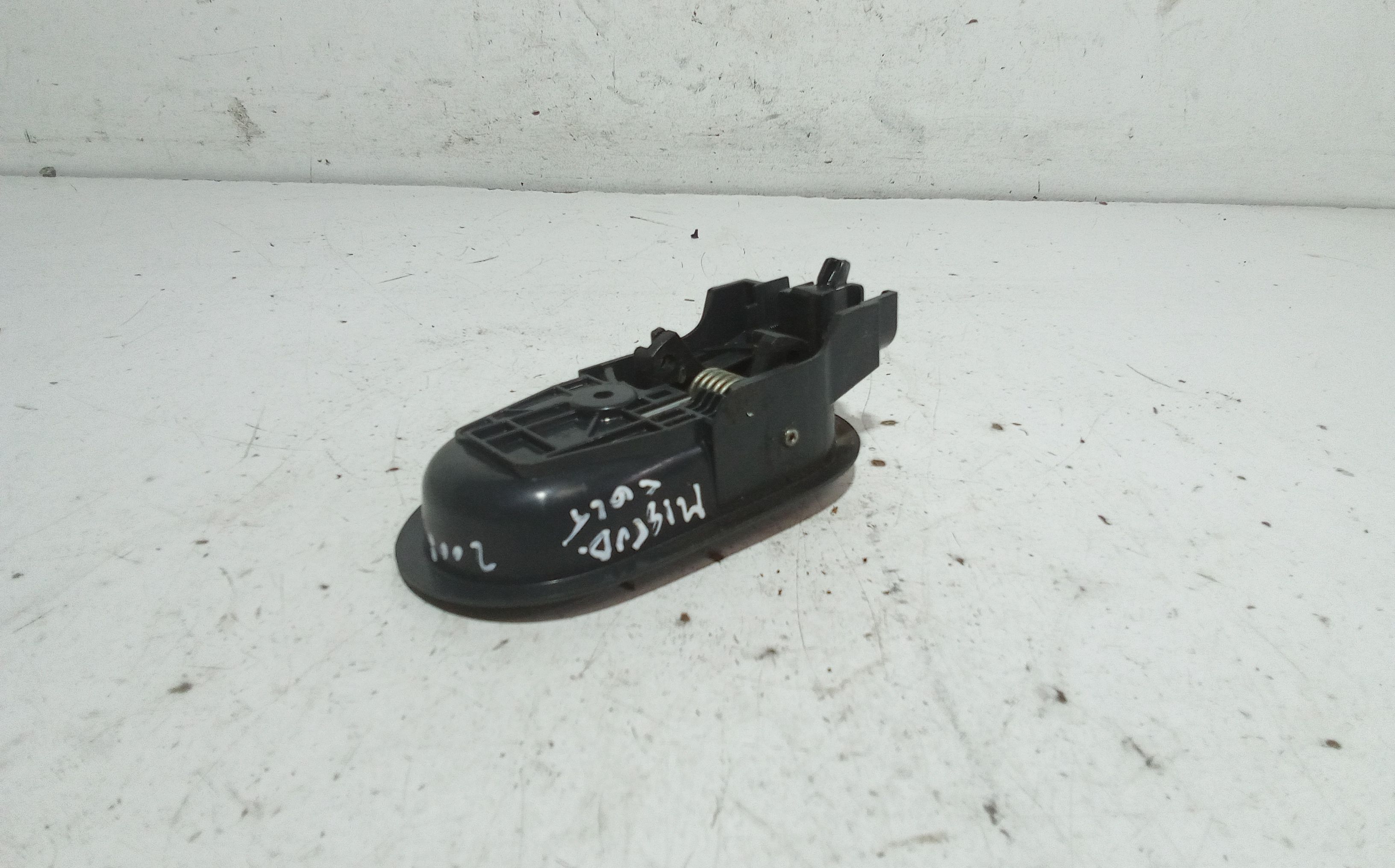 Maniglia interna Posteriore Sinistra MITSUBISHI Colt Serie 5P (Z) (06>12)