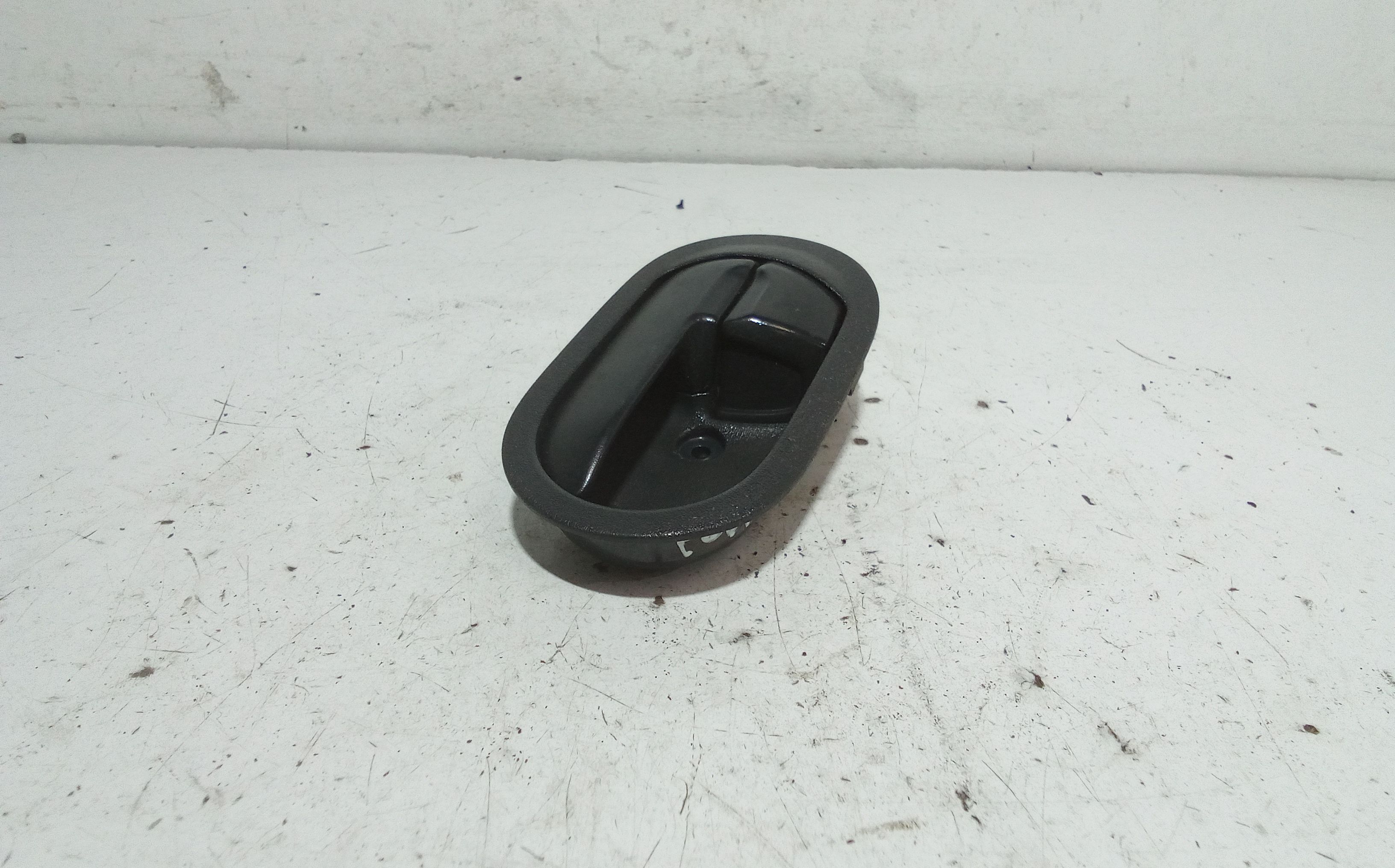 Maniglia interna Posteriore Sinistra MITSUBISHI Colt Serie 5P (Z) (06>12)