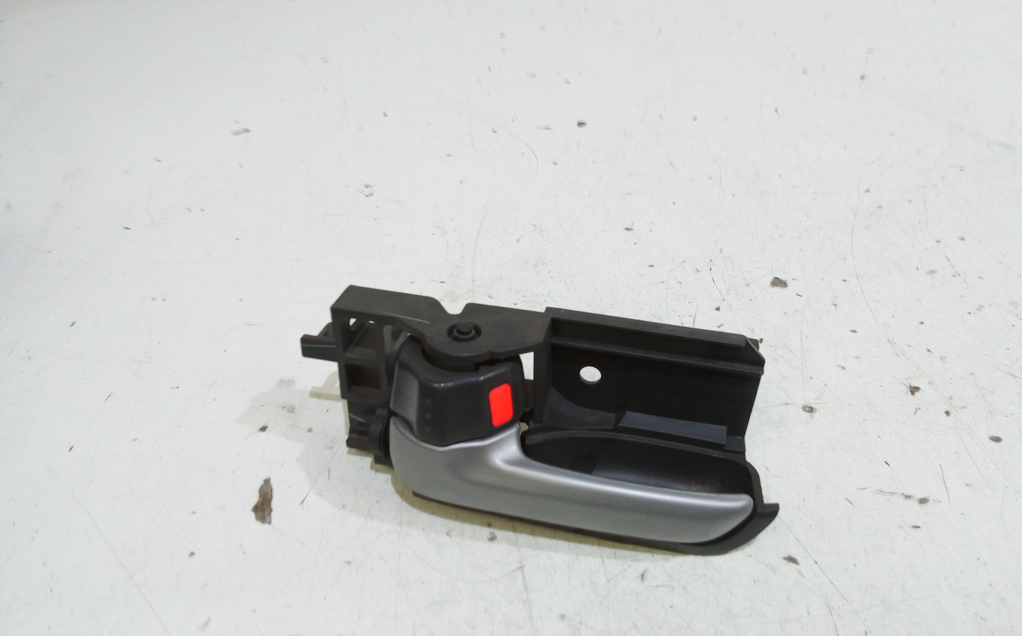 Maniglia interna Posteriore Sinistra NISSAN Pixo 1 Serie