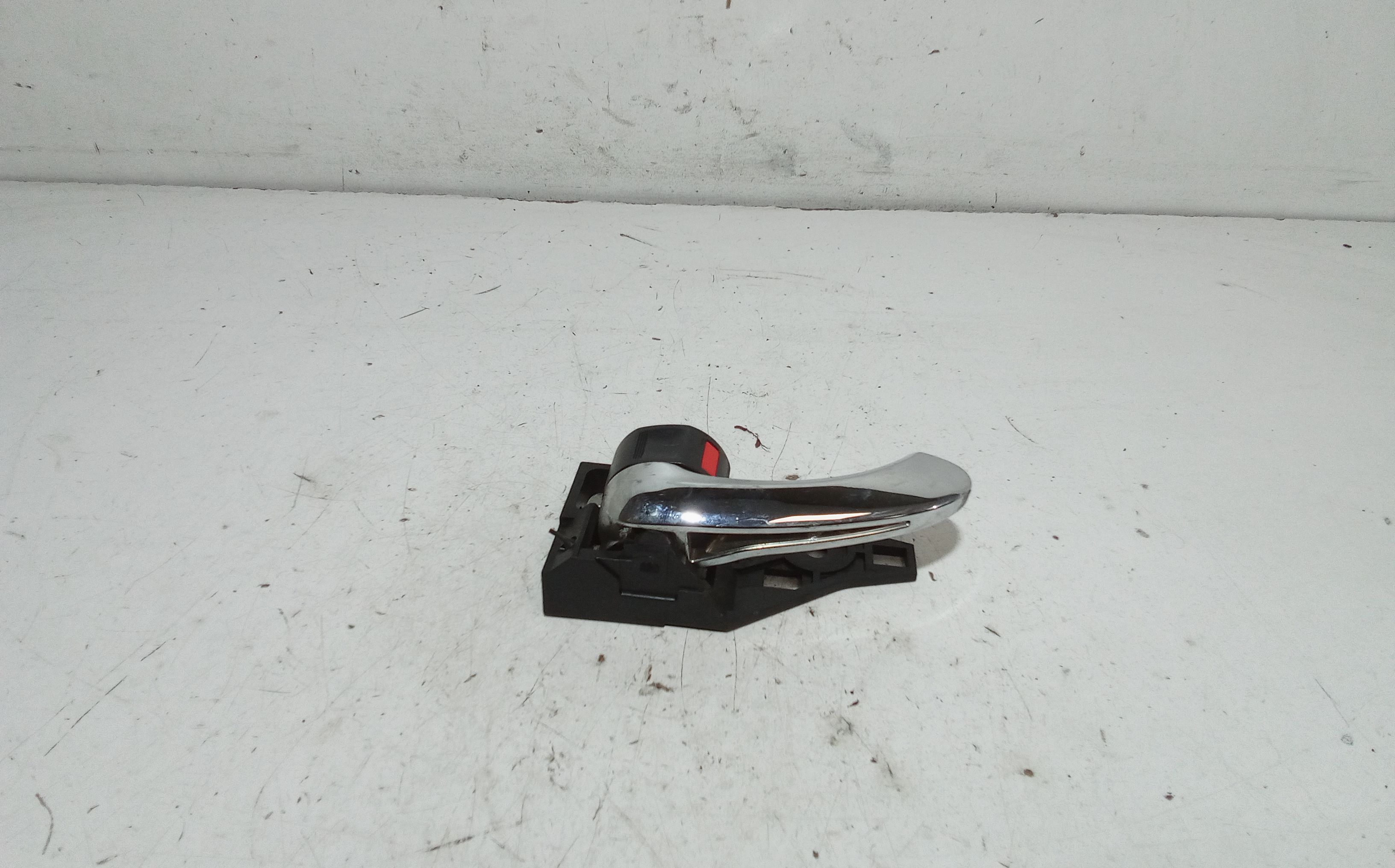 Maniglia interna Posteriore Sinistra TOYOTA Rav4 4 Serie