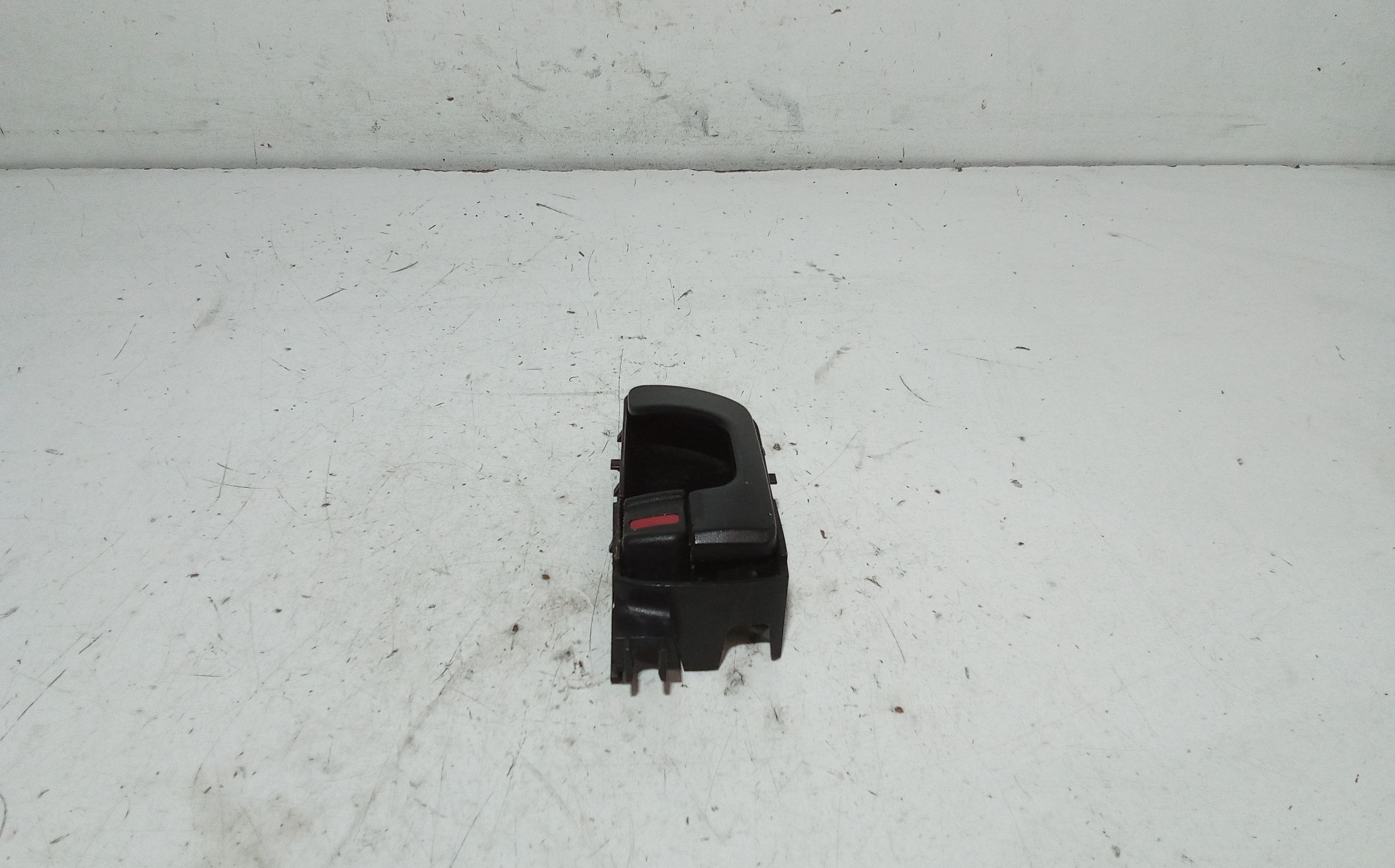 Maniglia interna Posteriore Sinistra MITSUBISHI Pajero Pinin