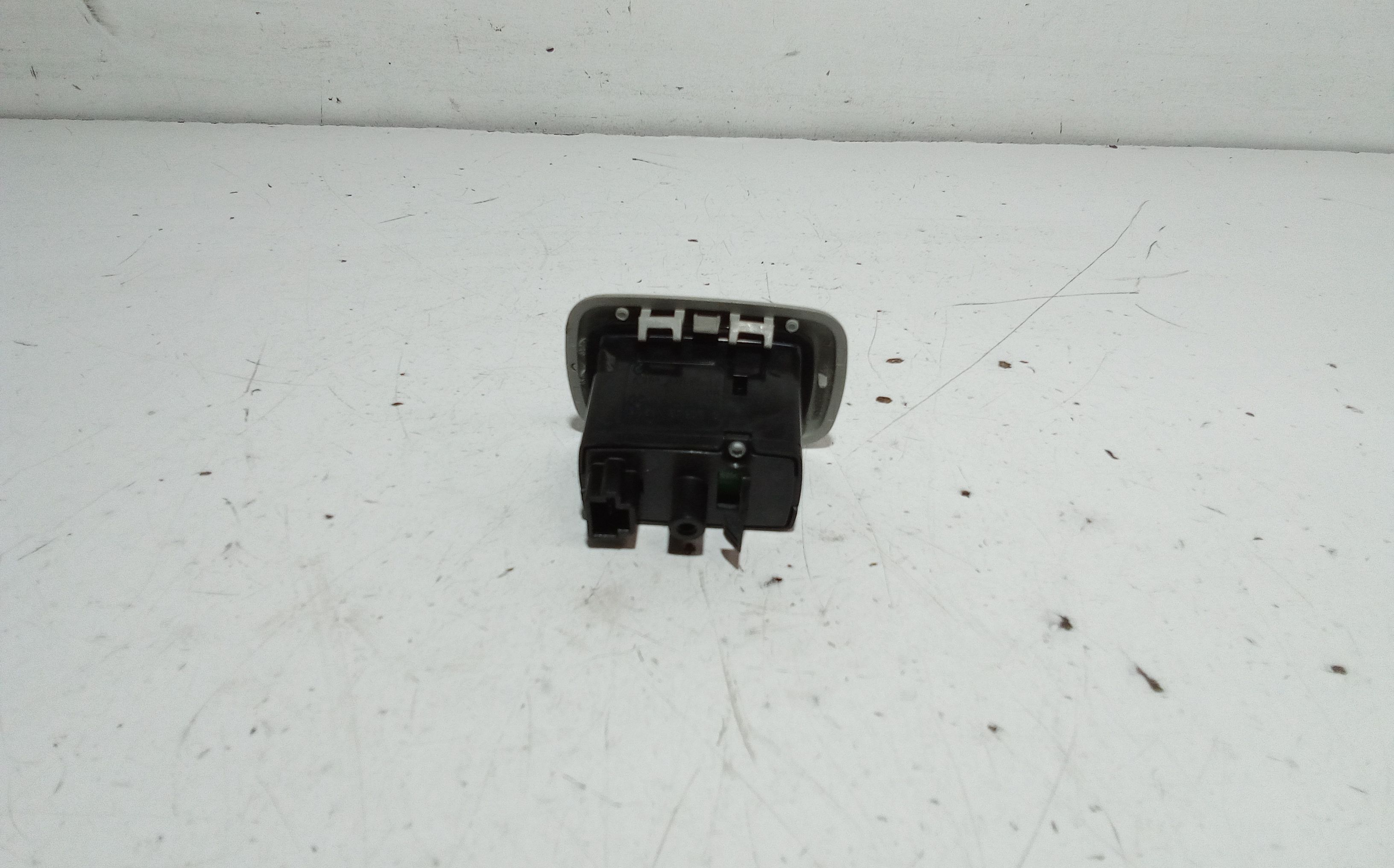 Pulsantiera Posteriore Destra MERCEDES Classe B W245 1 Serie