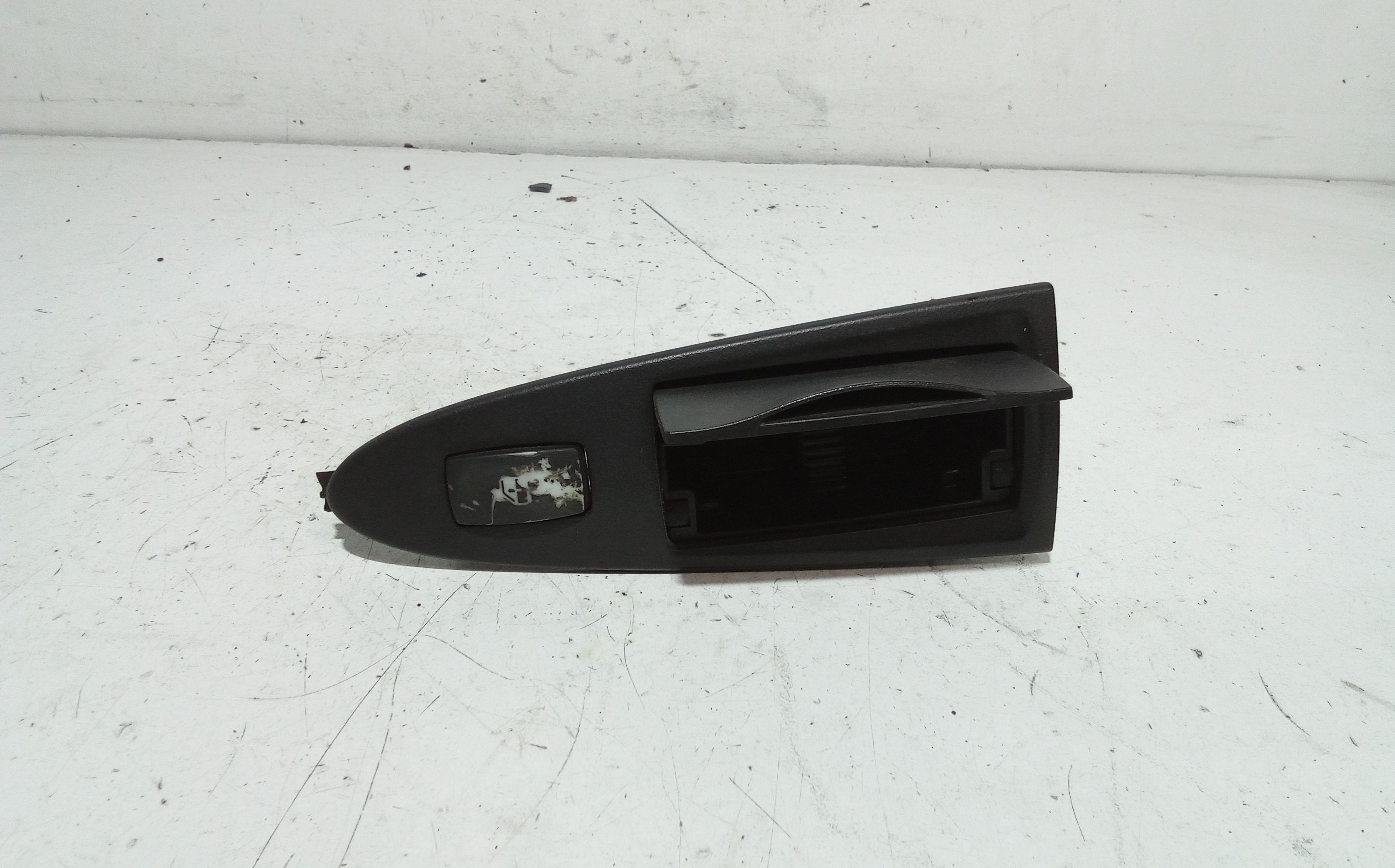 Pulsantiera Posteriore Destra FIAT Croma 3 Serie