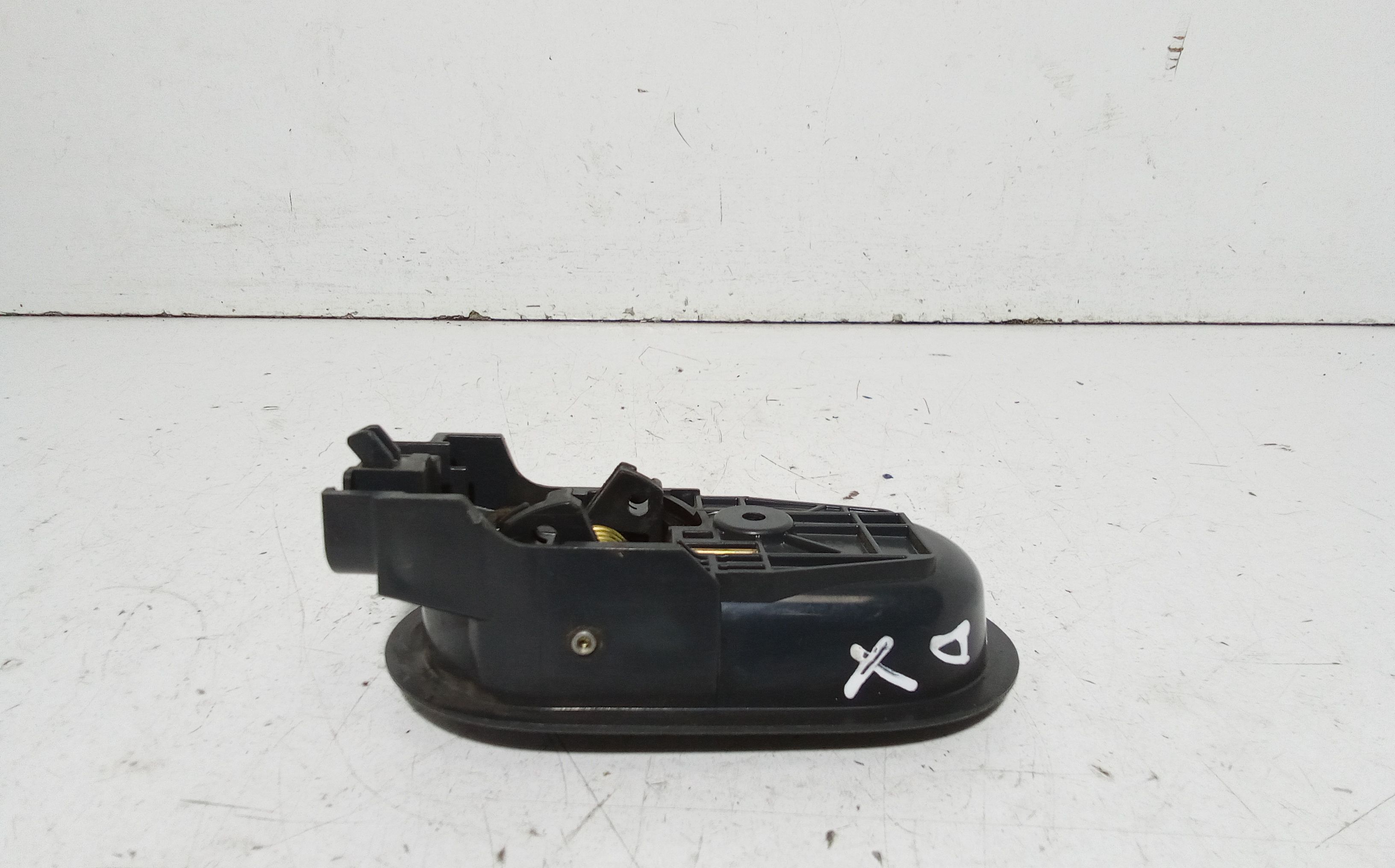 Maniglia interna Anteriore Destra MITSUBISHI Colt Serie 5P (Z) (06>12)