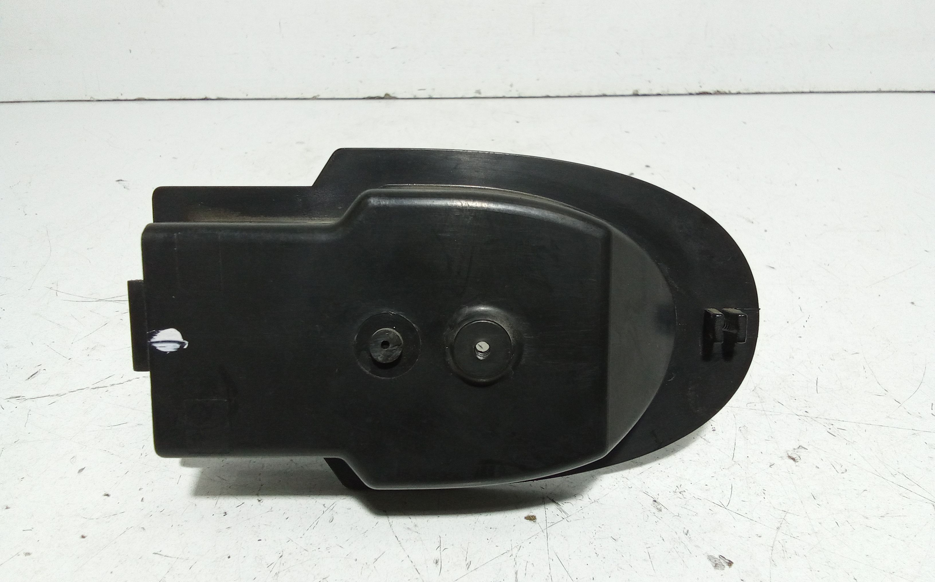 Maniglia interna Anteriore Destra MAHINDRA GOA Serie