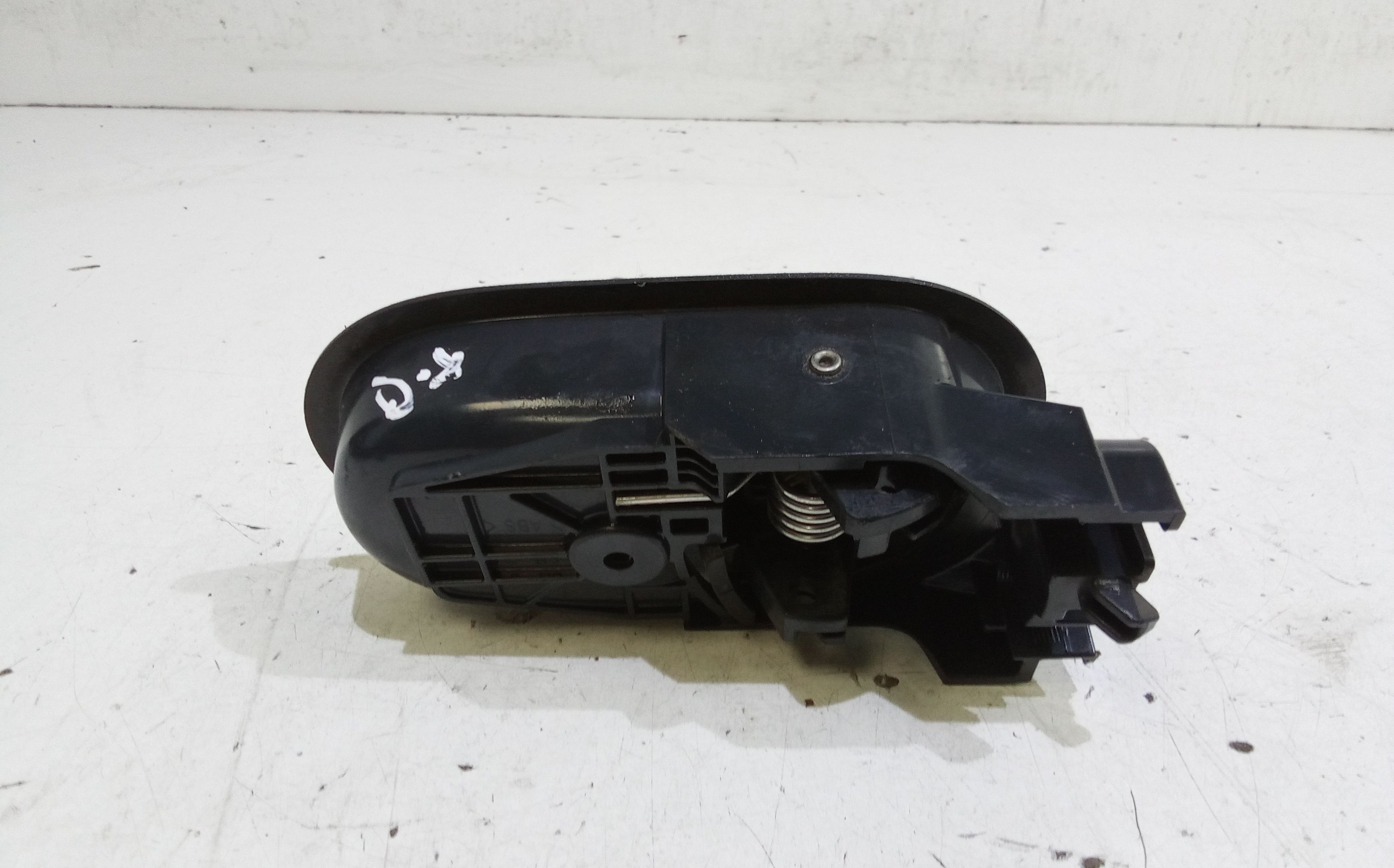 Maniglia interna Anteriore Destra MITSUBISHI Colt Serie 5P (Z) (06>12)