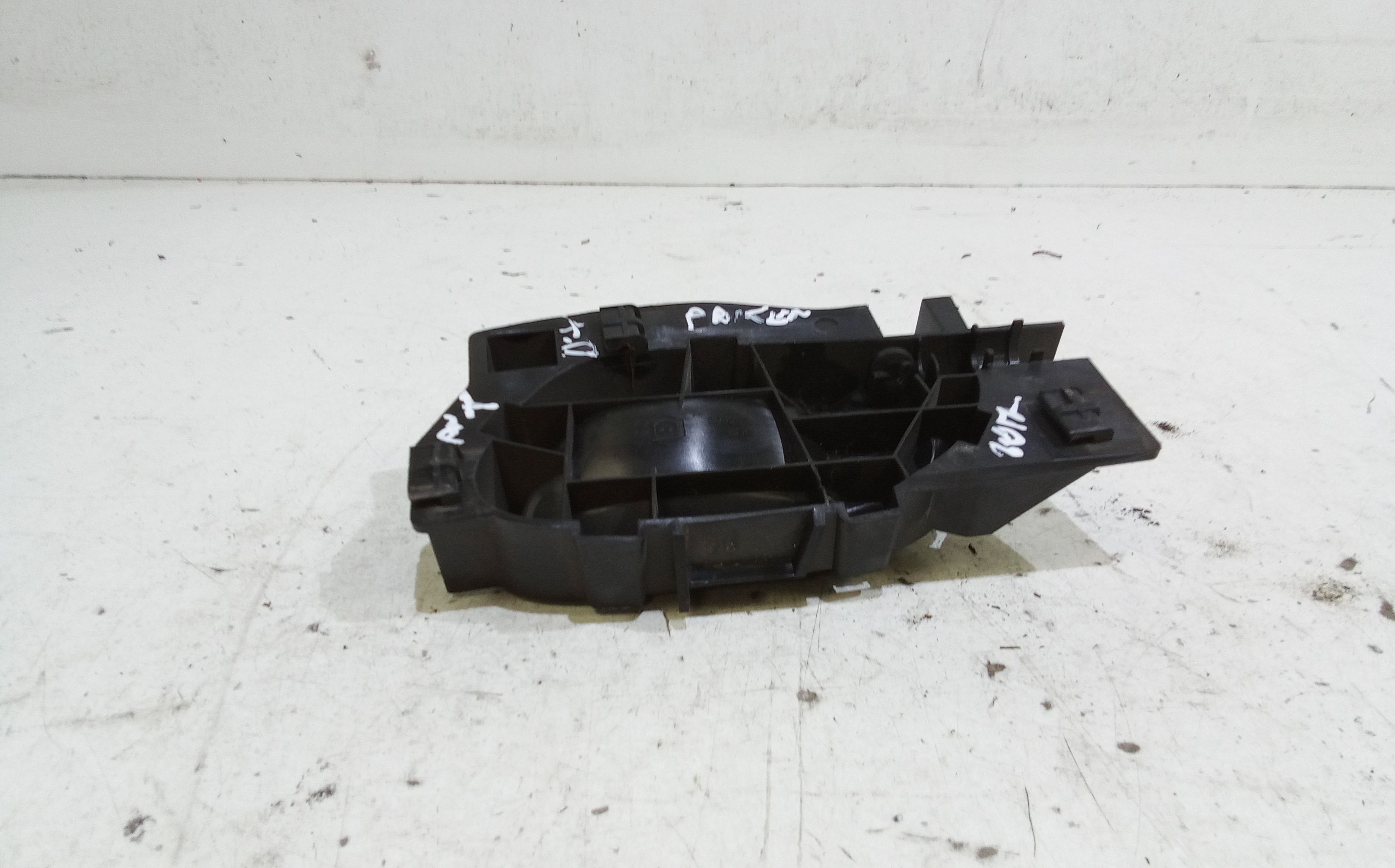 Maniglia interna Anteriore Destra PEUGEOT Partner Serie (16>)