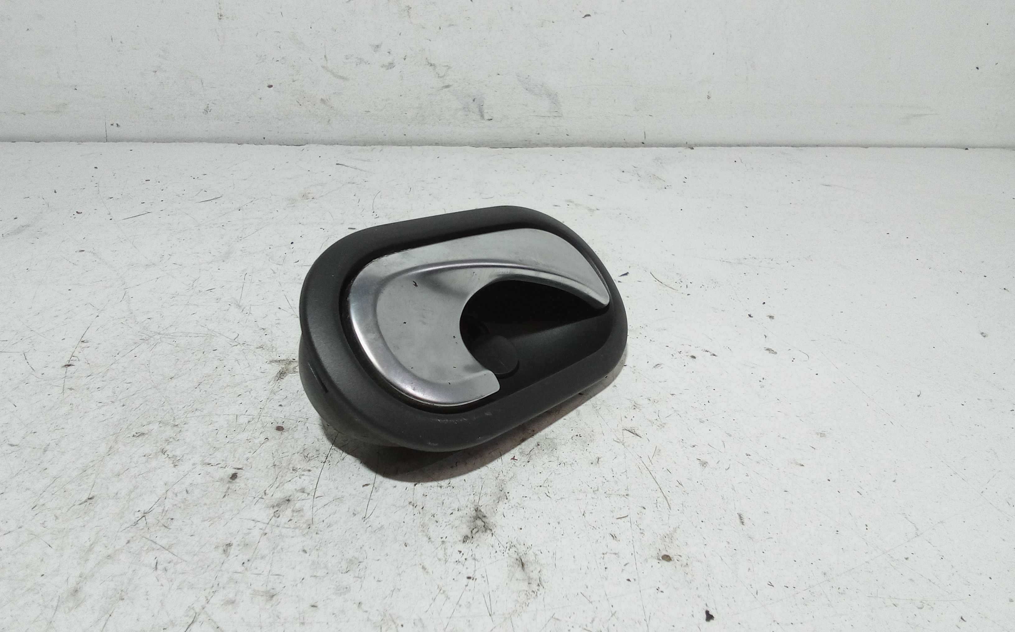 Maniglia interna Anteriore Destra RENAULT Megane ll Serie (02>06)