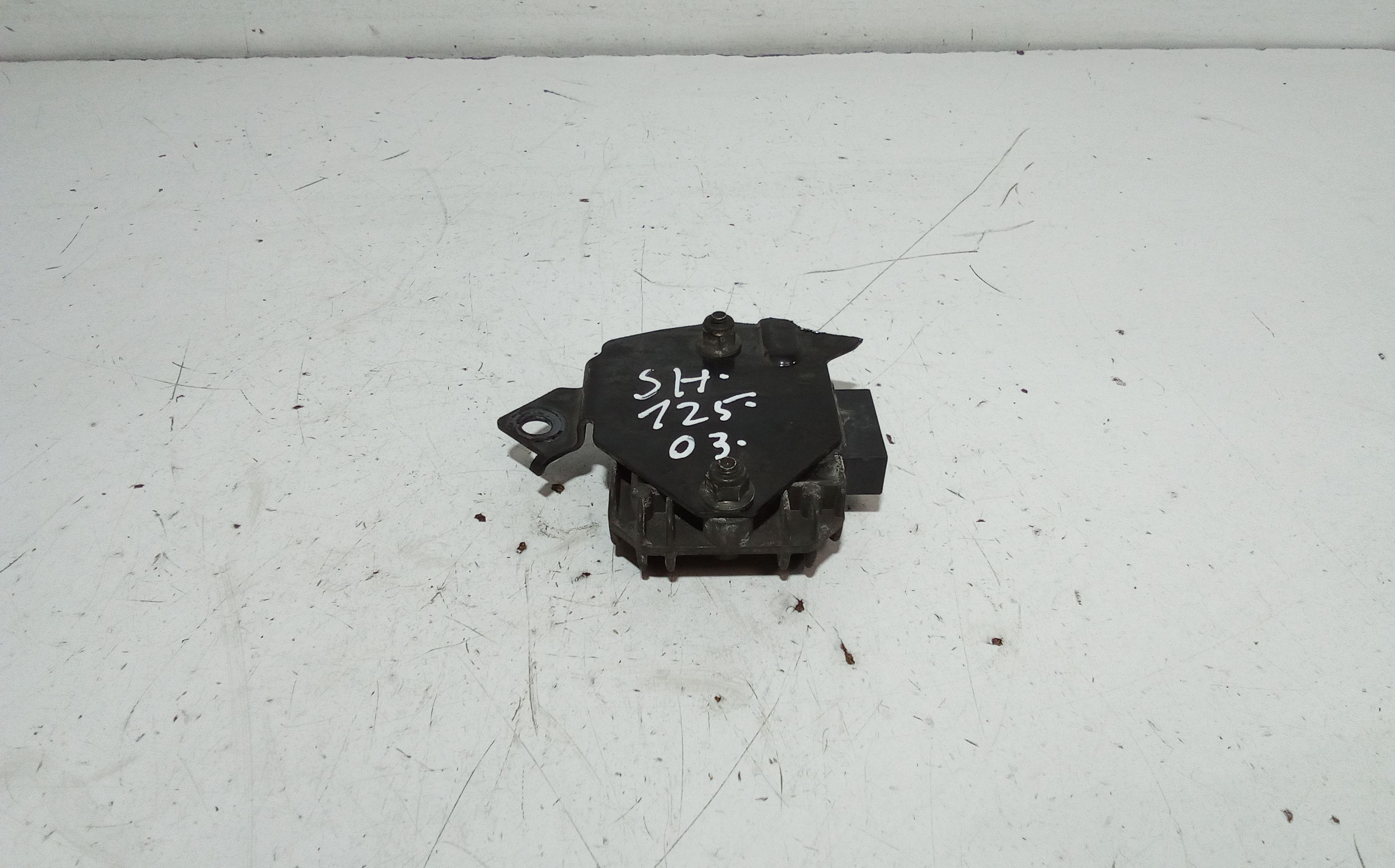 Regolatore tensione HONDA SH 150