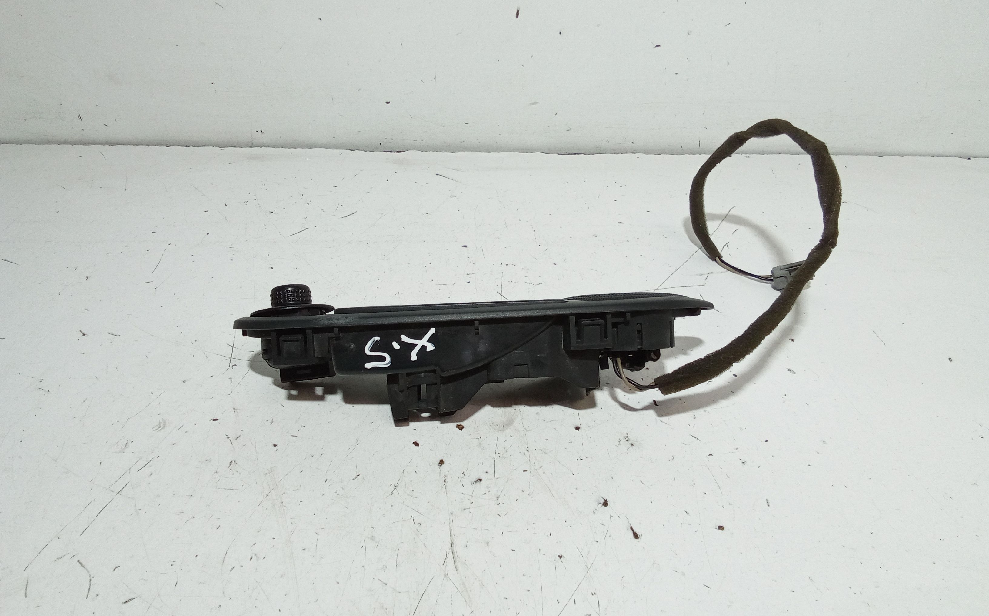 Maniglia interna anteriore Sinistra FORD Fiesta 6 Serie