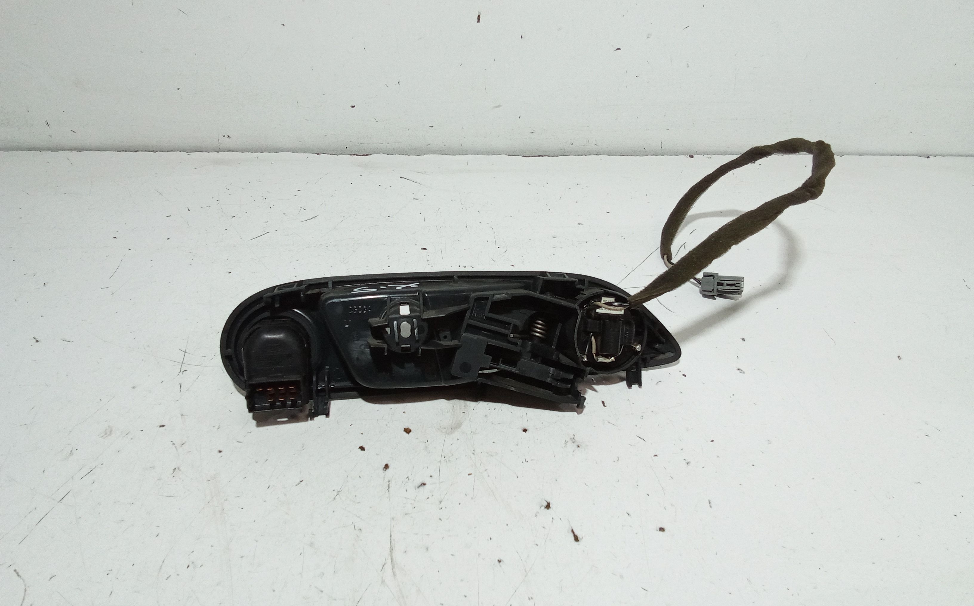 Maniglia interna anteriore Sinistra FORD Fiesta 6 Serie