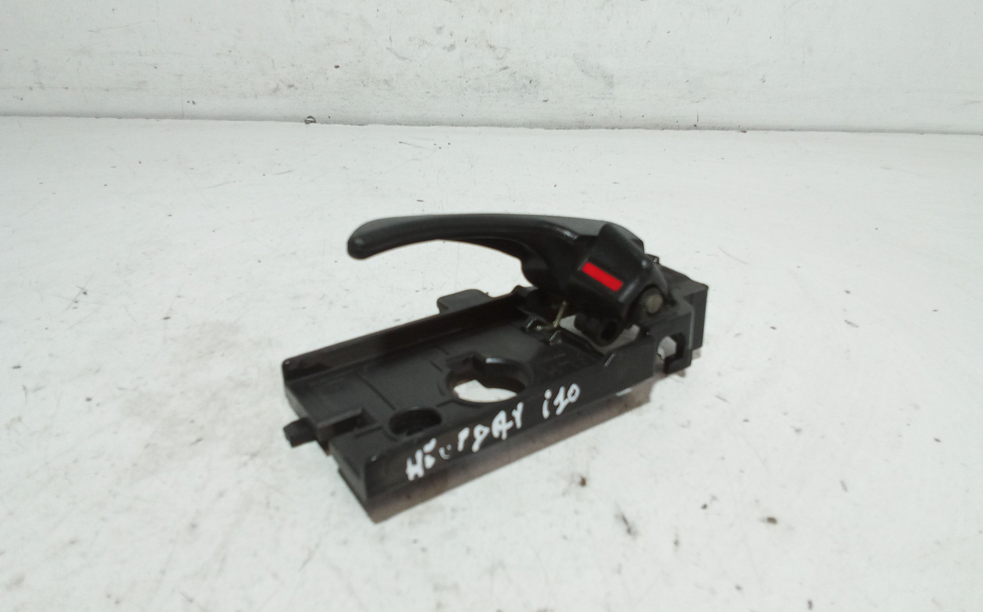 Maniglia interna anteriore Sinistra HYUNDAI i10 2 Serie