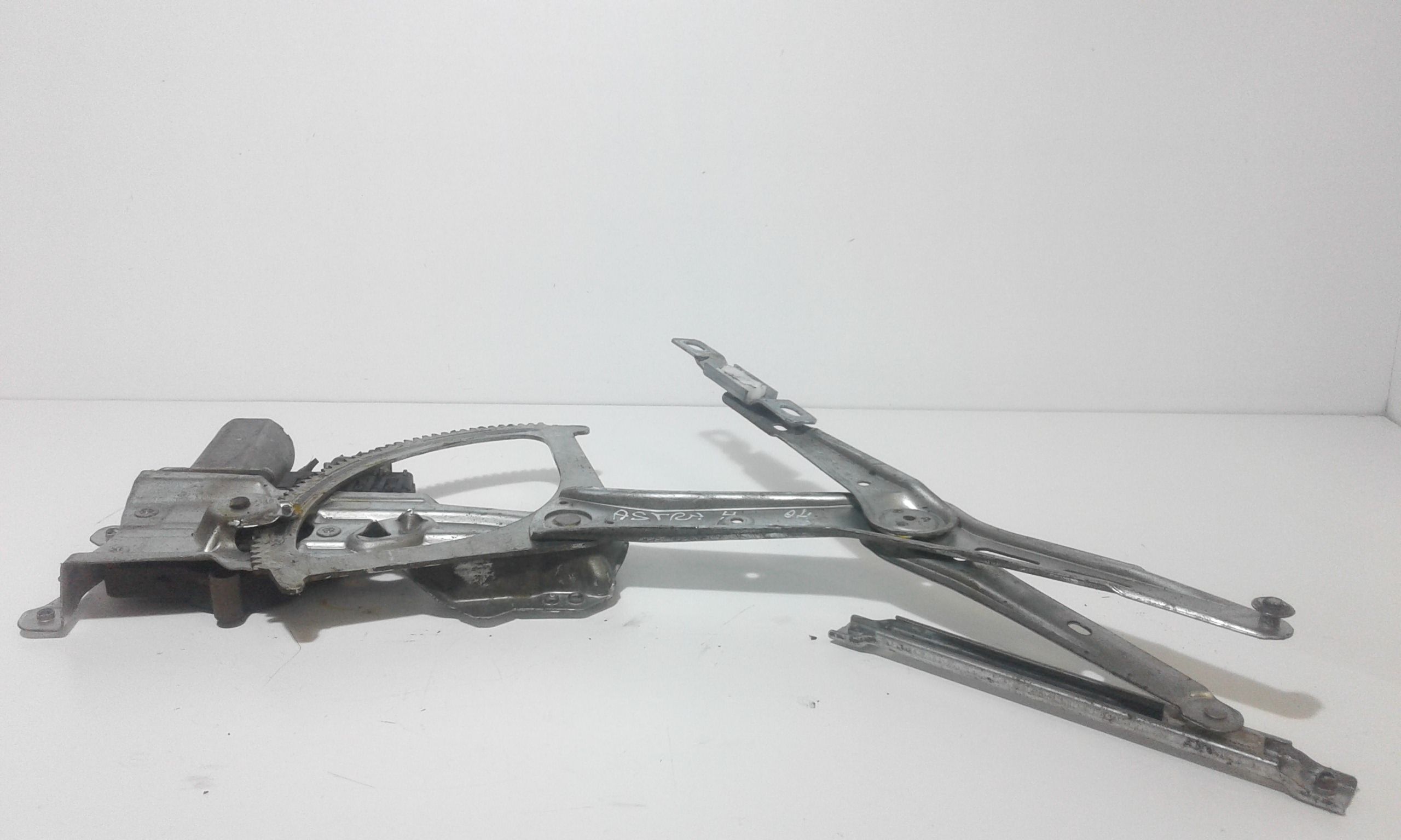 Cremagliera anteriore destra passeggero OPEL Astra H Berlina