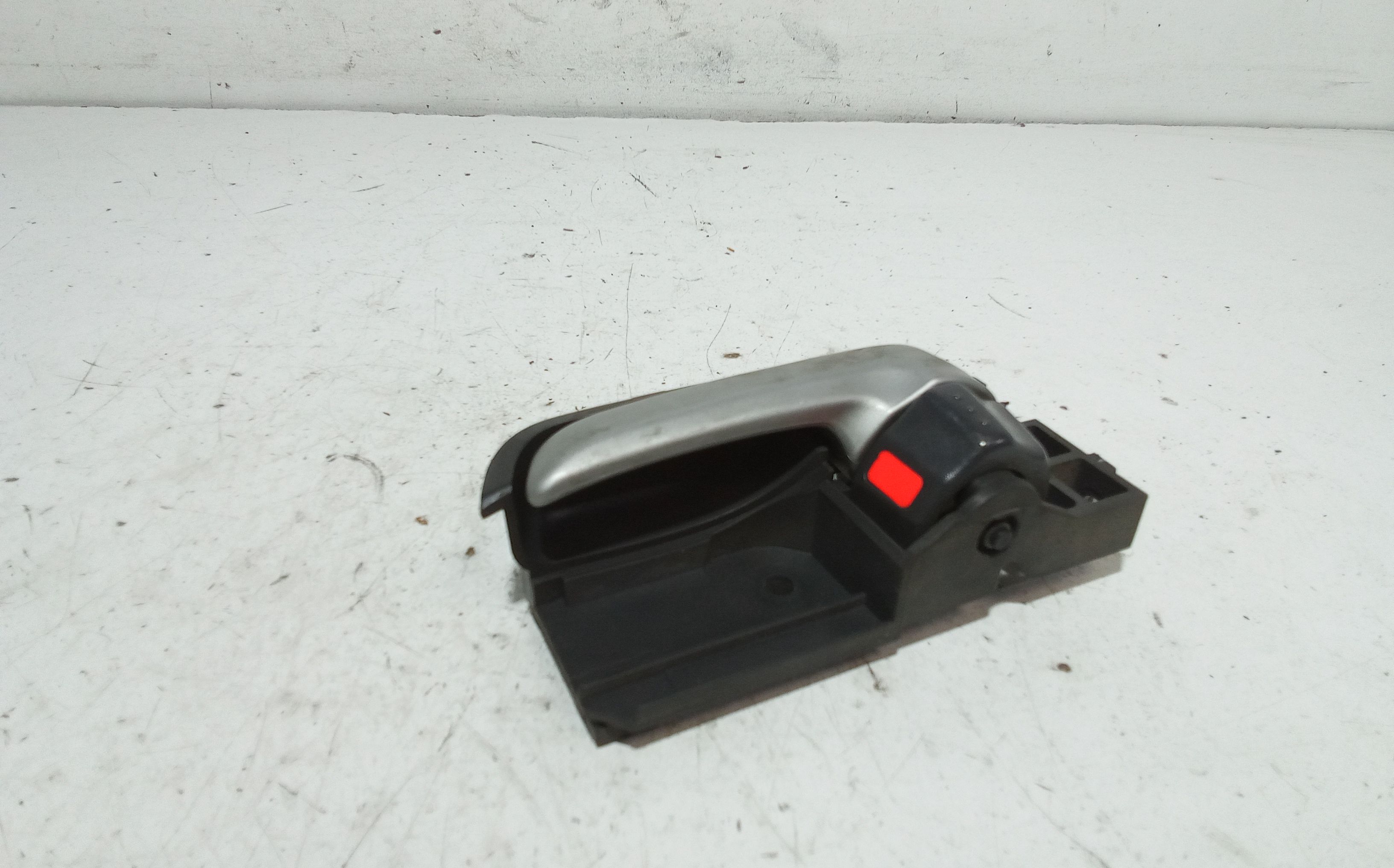 Maniglia interna anteriore Sinistra NISSAN Pixo 1 Serie