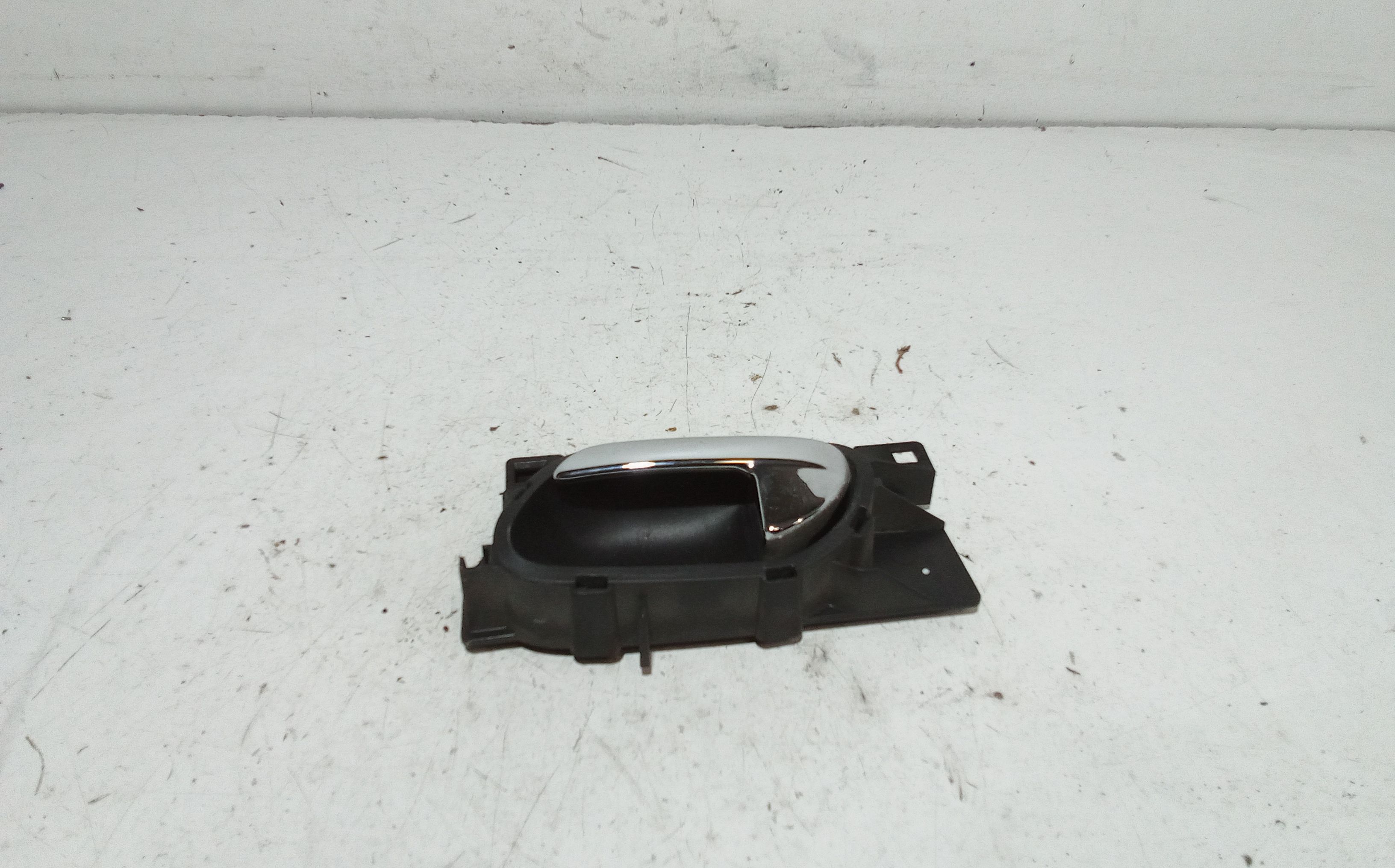 Maniglia interna anteriore Sinistra PEUGEOT 407 Berlina
