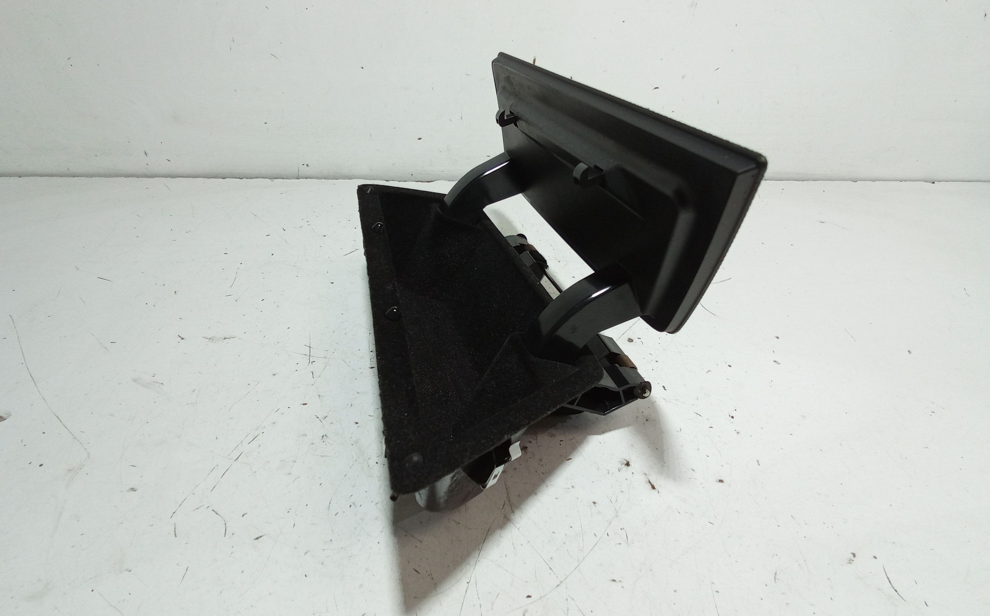 Vano portaoggetti VOLKSWAGEN Tiguan Serie