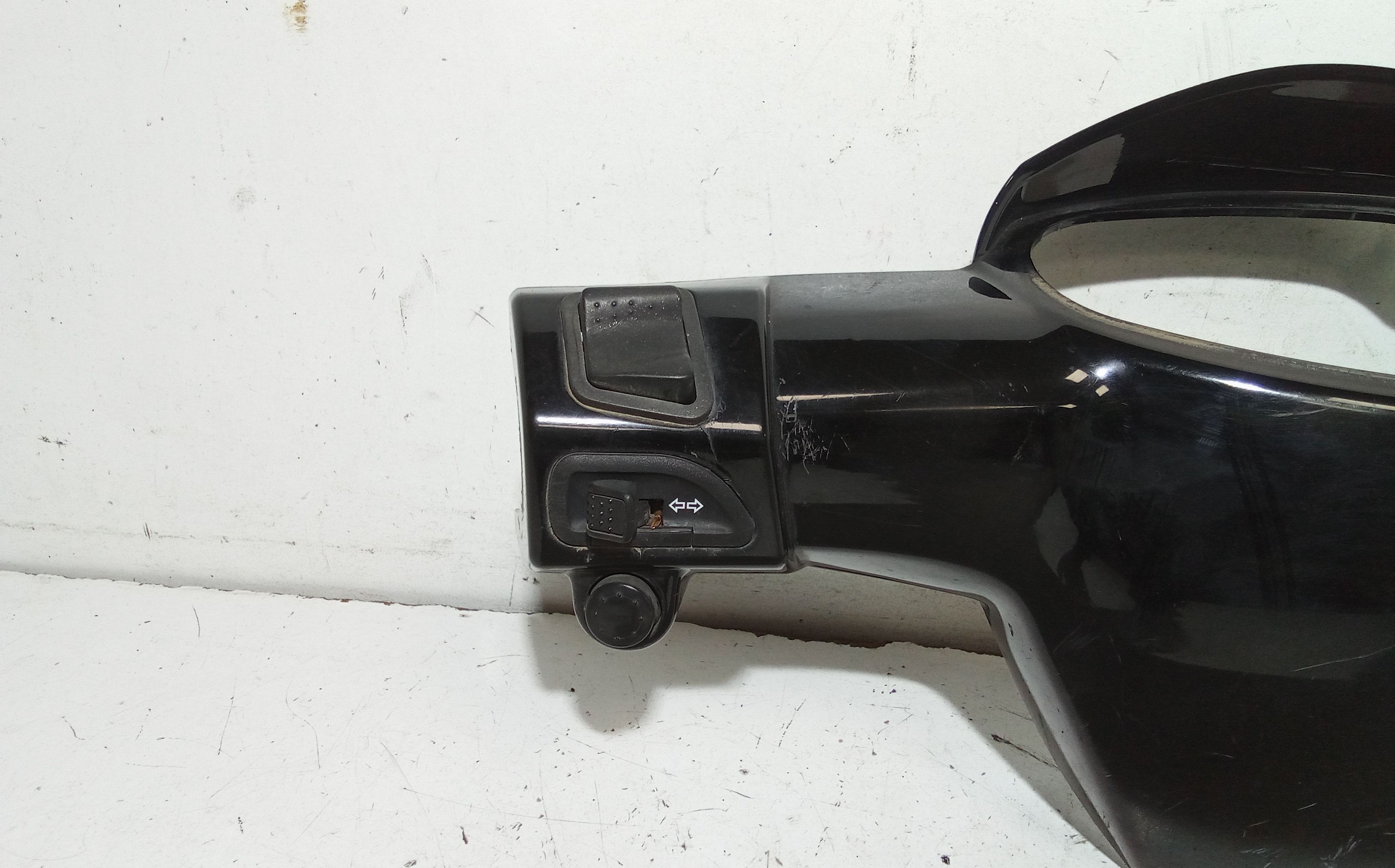 Cover quadro strumenti con pulsantiera Aprilia Sport City One 125cc (08>12)