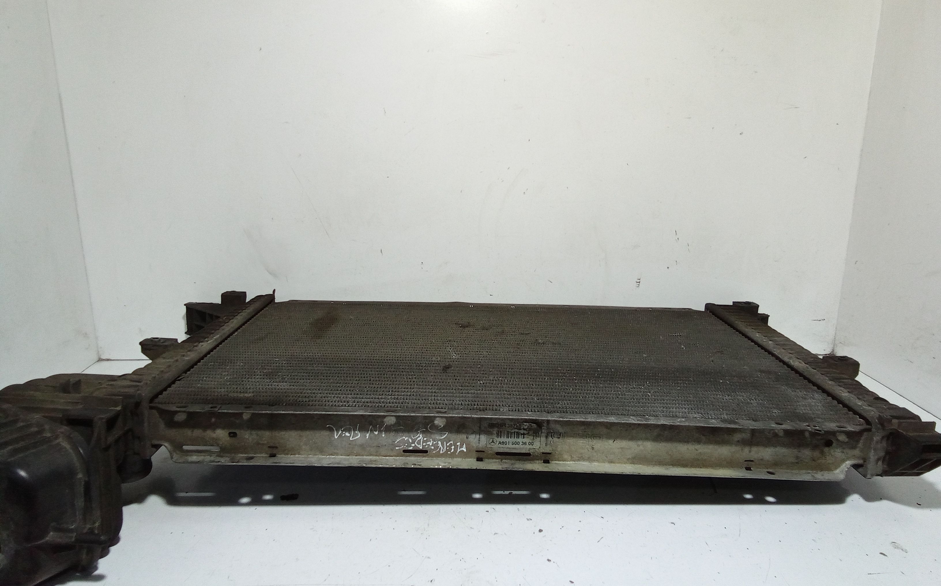 Radiatore acqua MERCEDES Sprinter 1 Serie