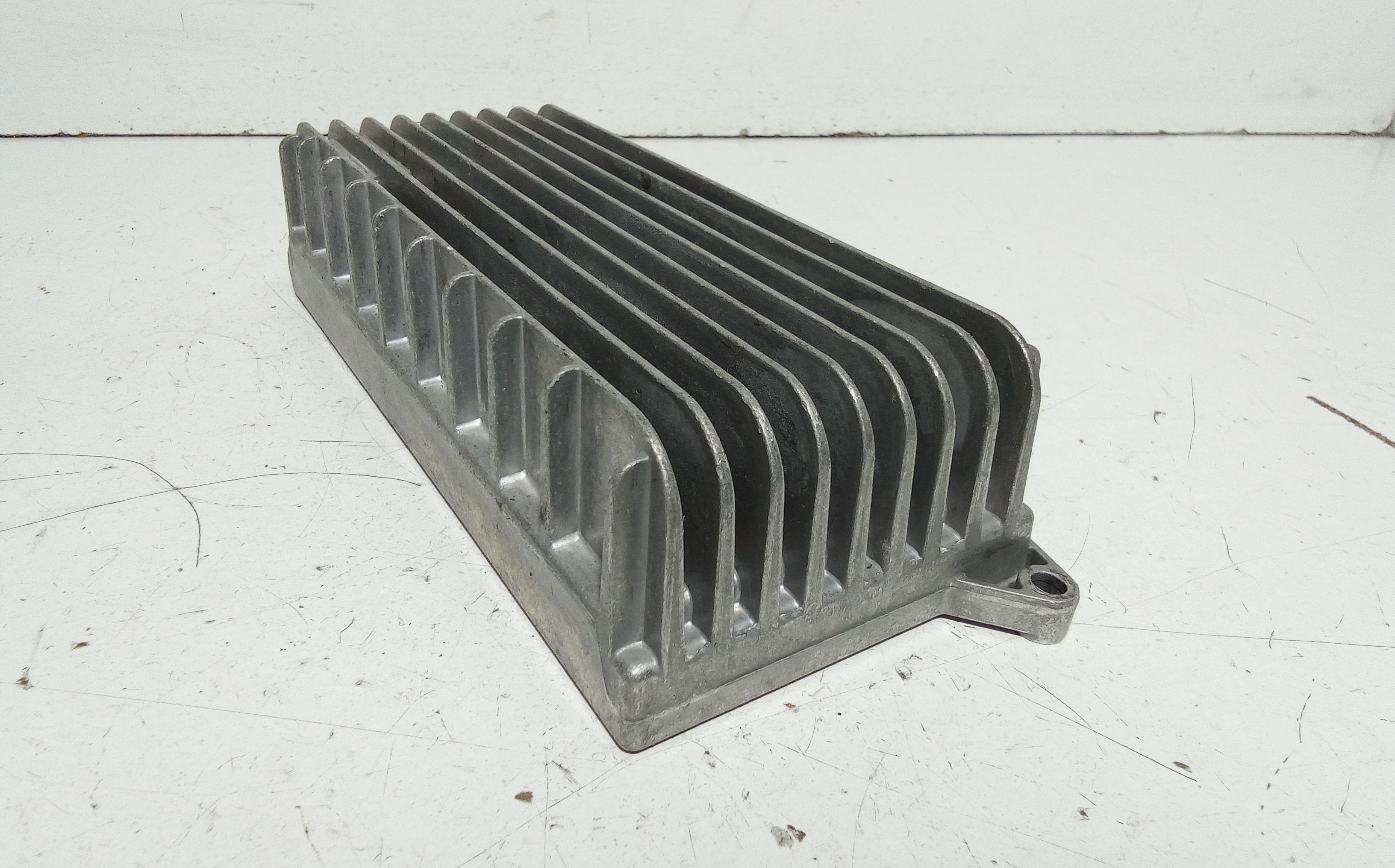 Amplificatore autoradio AUDI A4 Avant (8K5) (08>15)