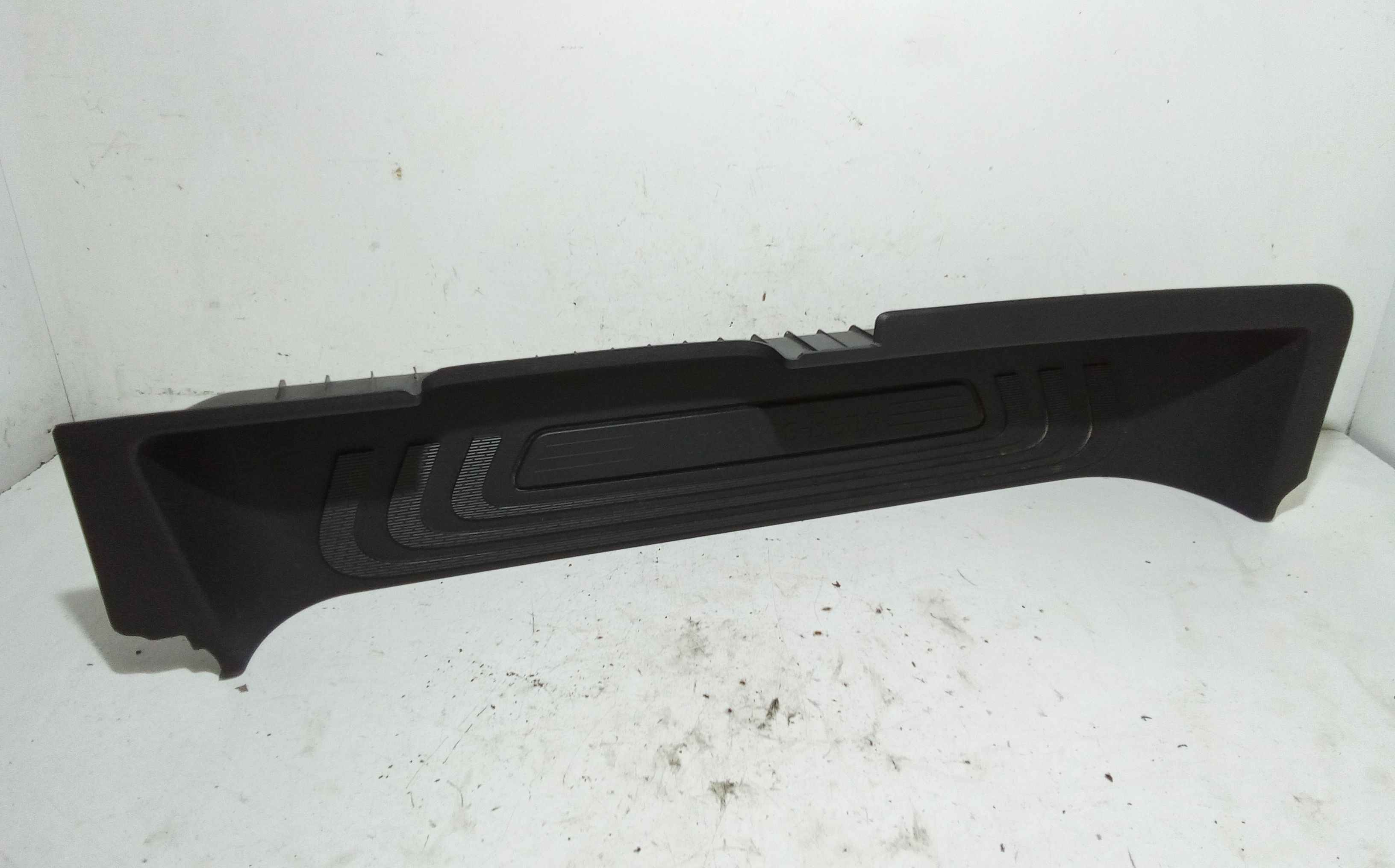 Batticalcagno Anteriore Destro MERCEDES Vito Serie (W447) (14>)