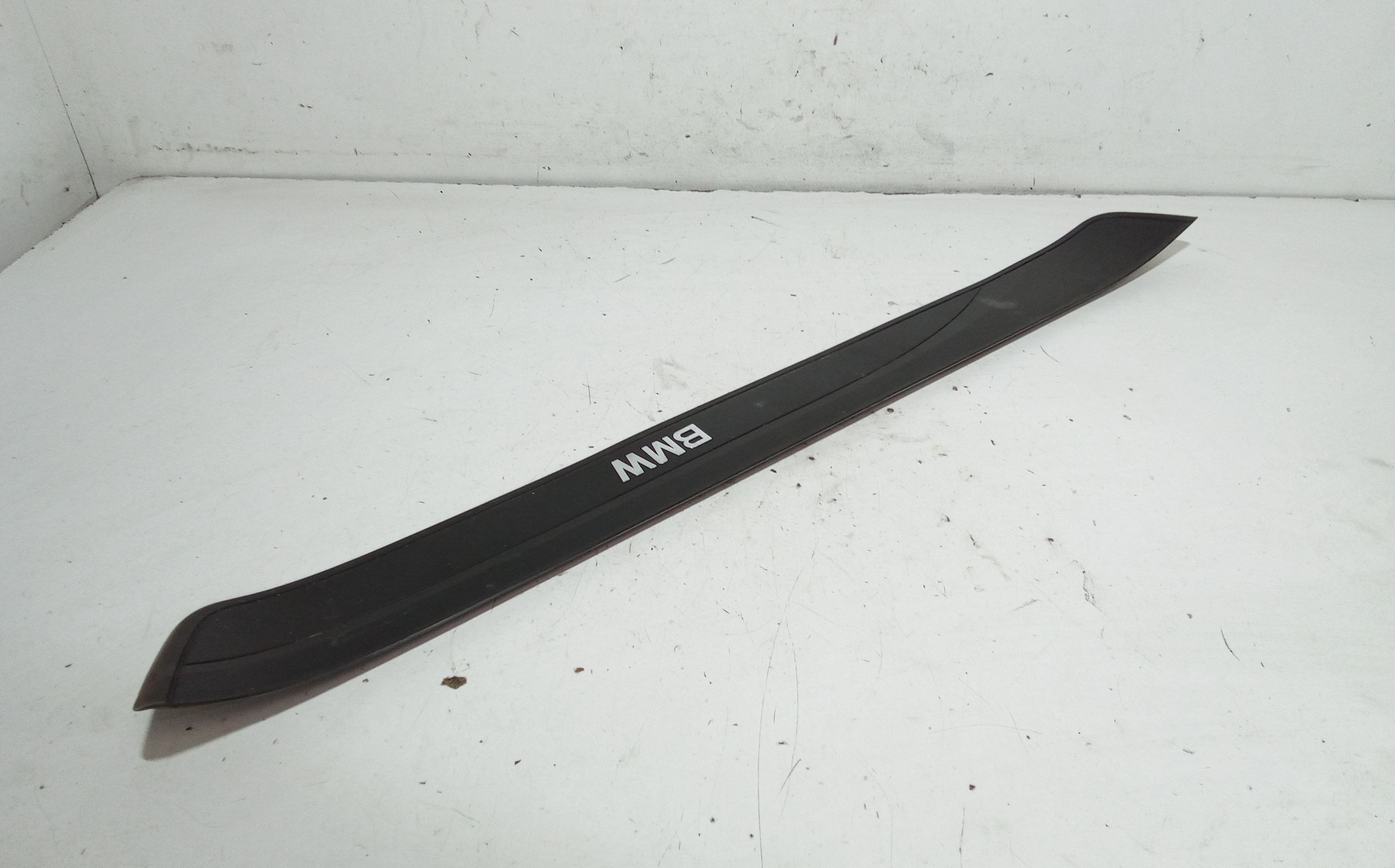 Batticalcagno Anteriore Destro BMW Serie 3 E90 Berlina