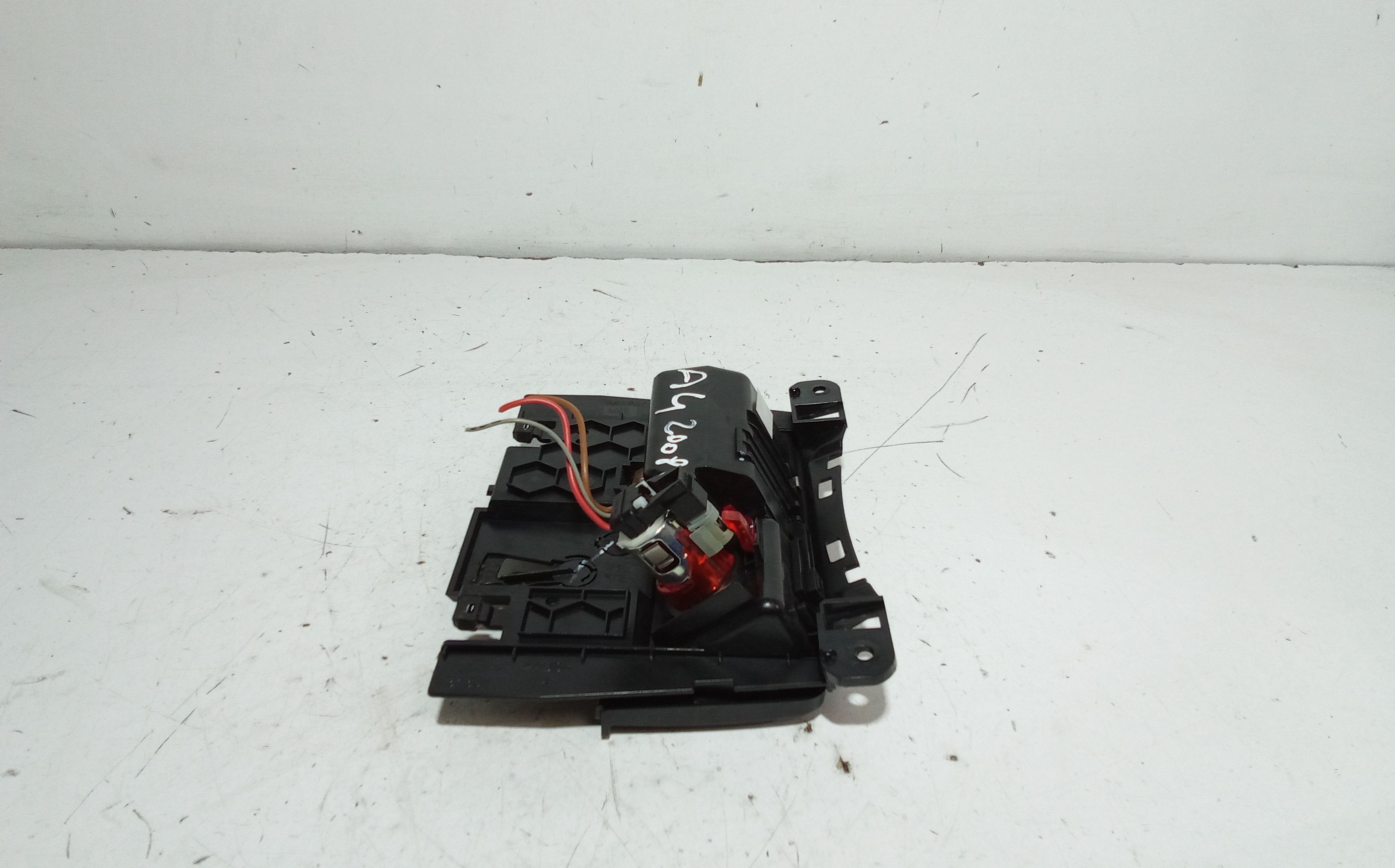 Posacenere AUDI A4 Avant (8K5) (08>15)