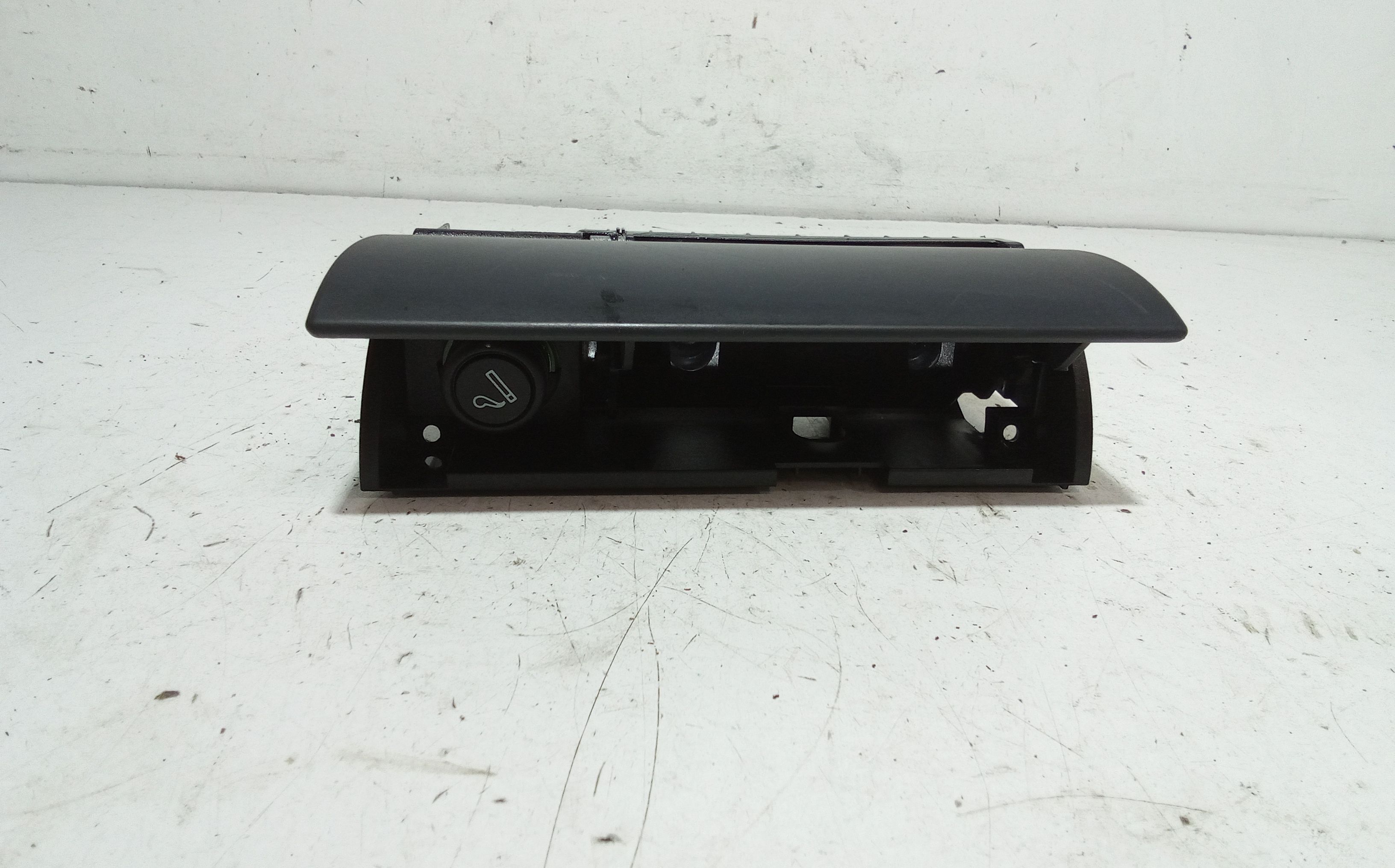 Posacenere ALFA ROMEO 146 Serie (930_) (94>99)