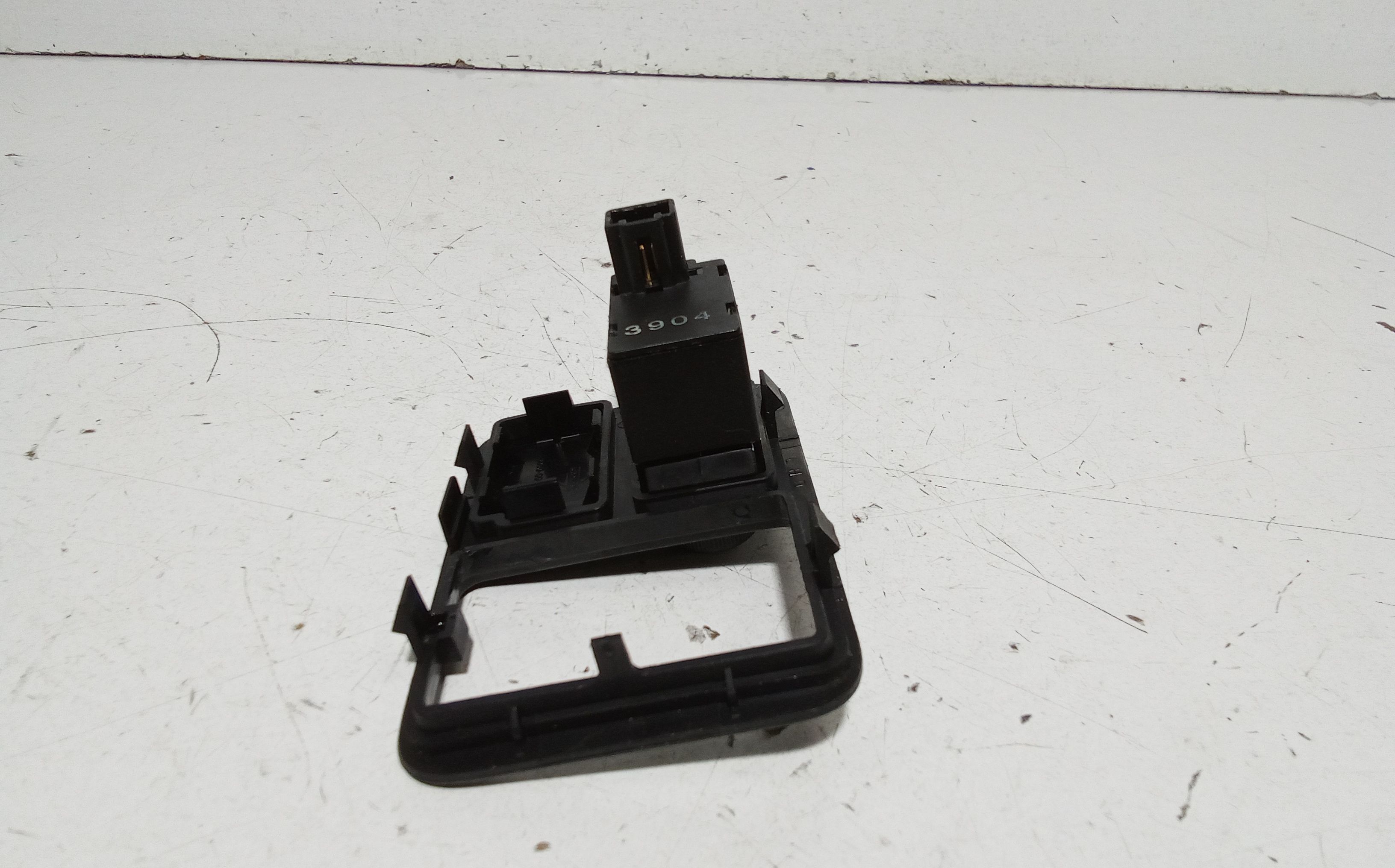 Regolatore Fari NISSAN Almera 3 Serie