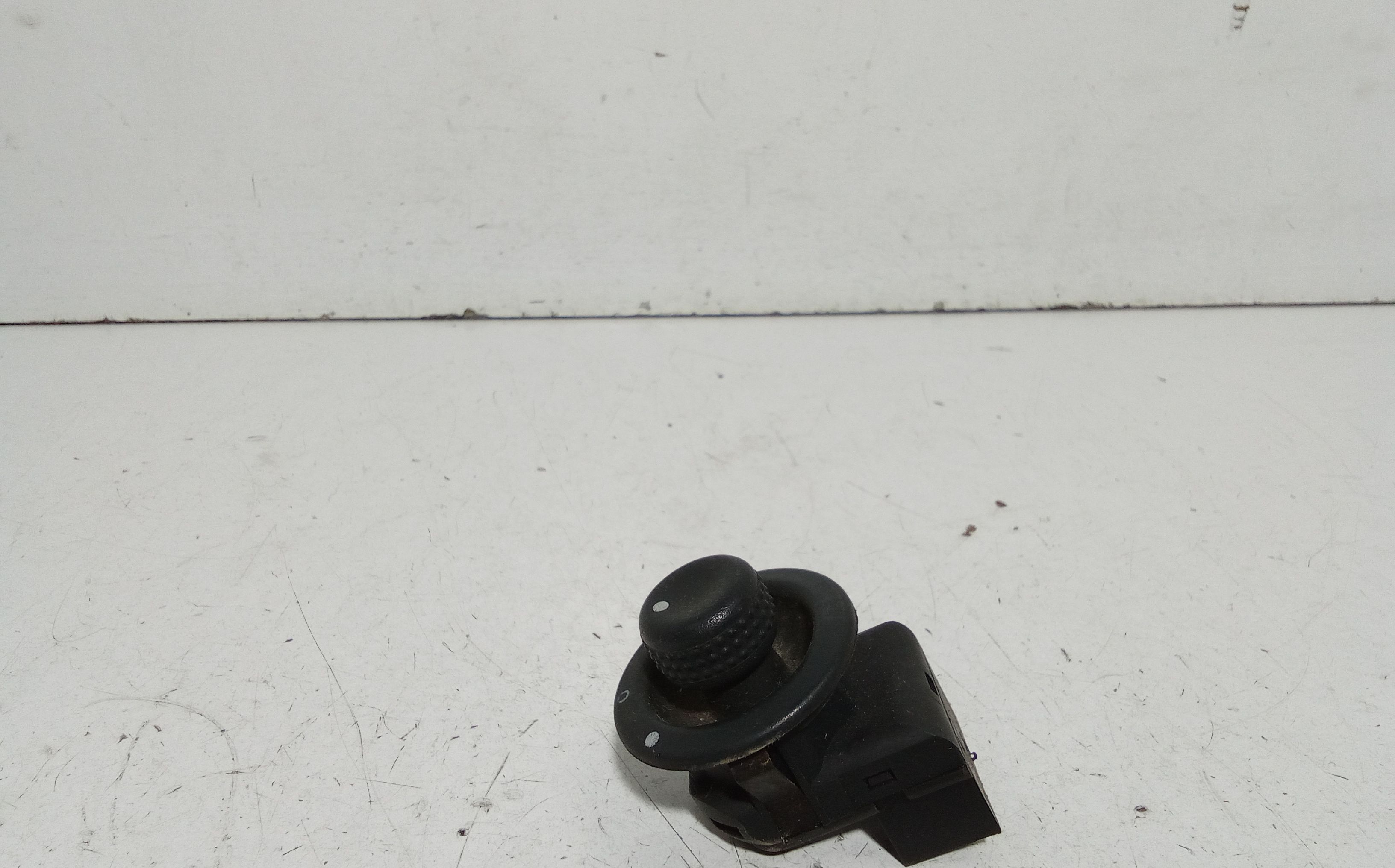 Regolatore Fari RENAULT Megane l Serie (99>02)