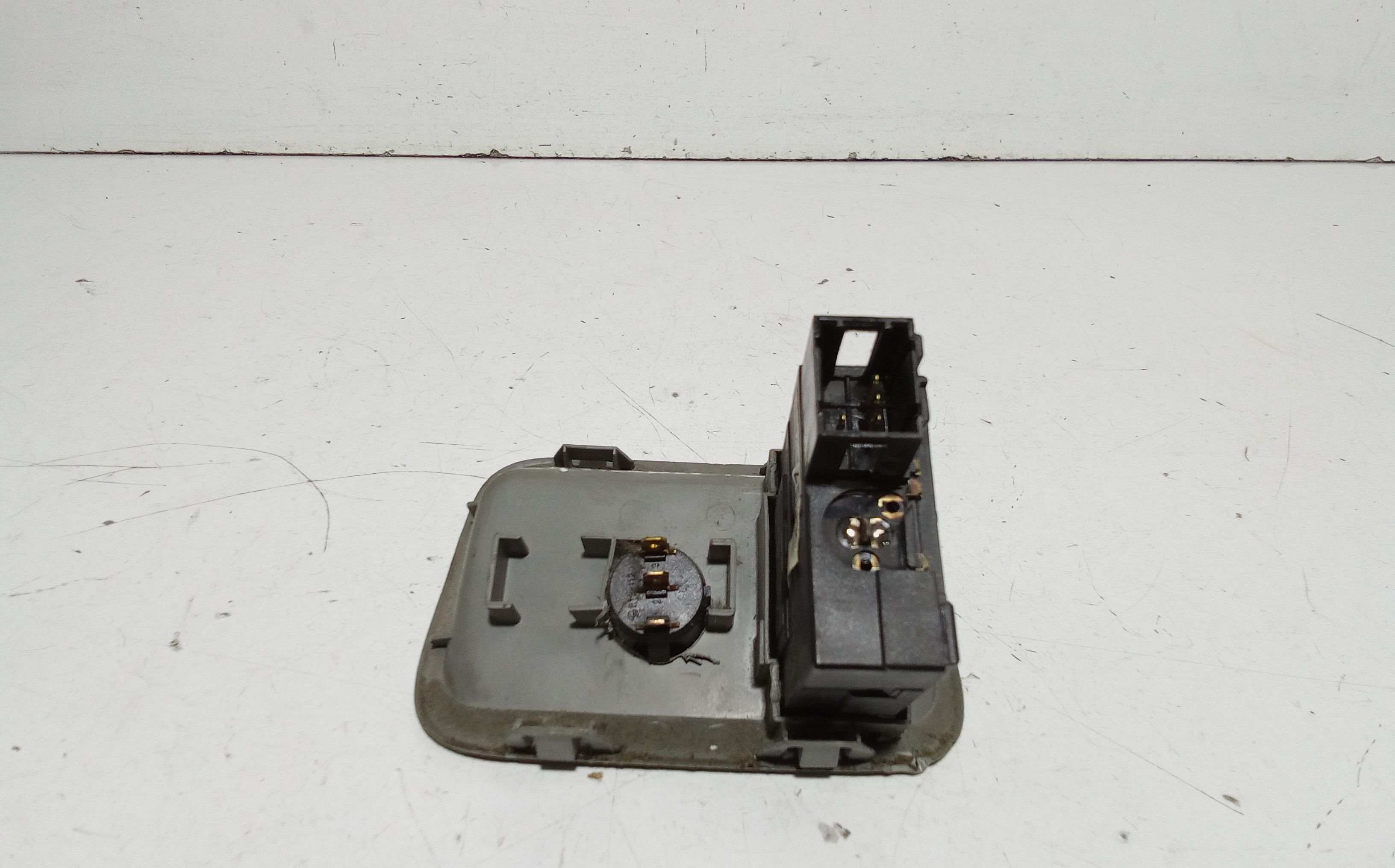 Regolatore Fari RENAULT Trafic Furgone 2 Serie