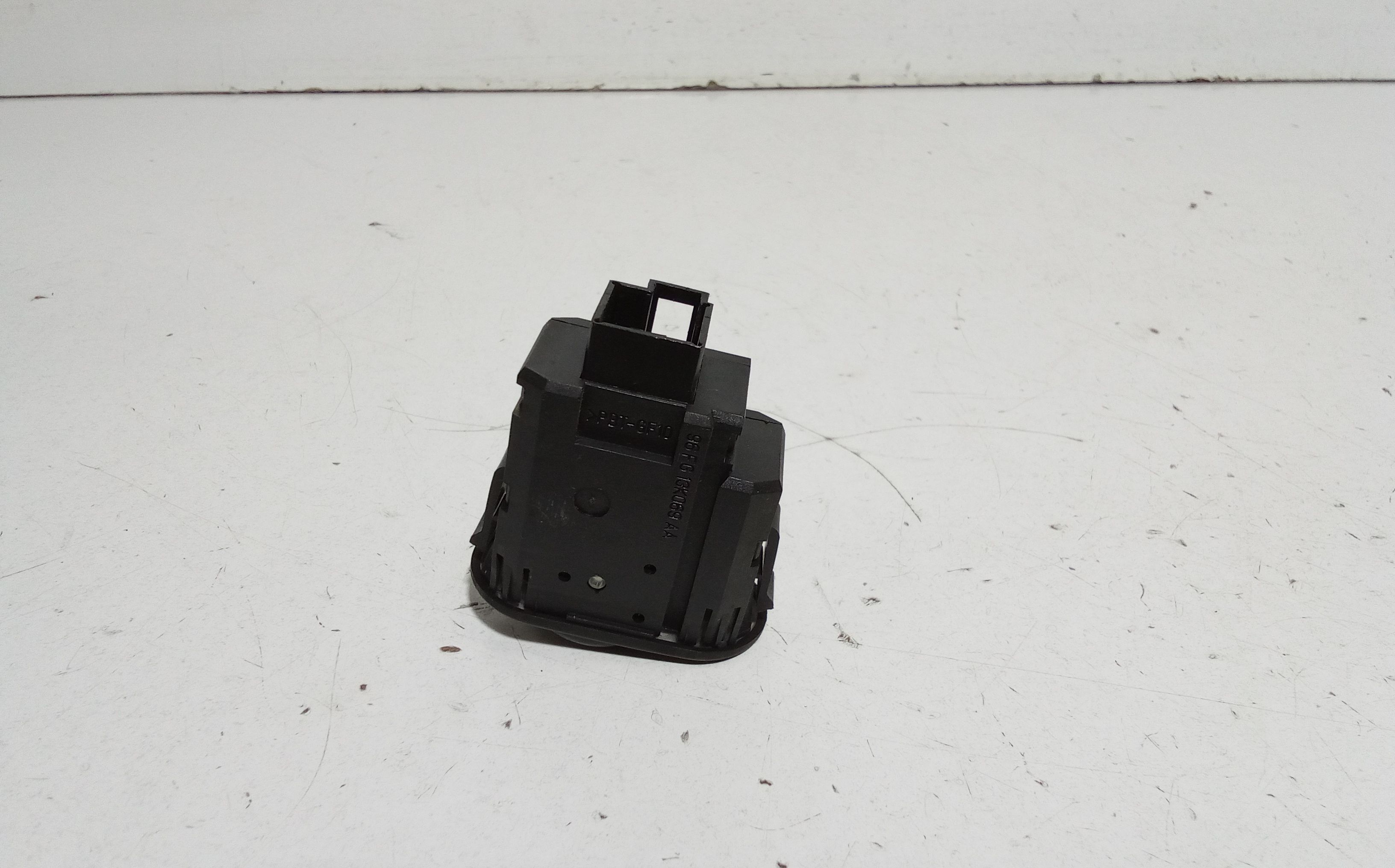 Regolatore Fari FORD Mondeo Berlina 2 Serie