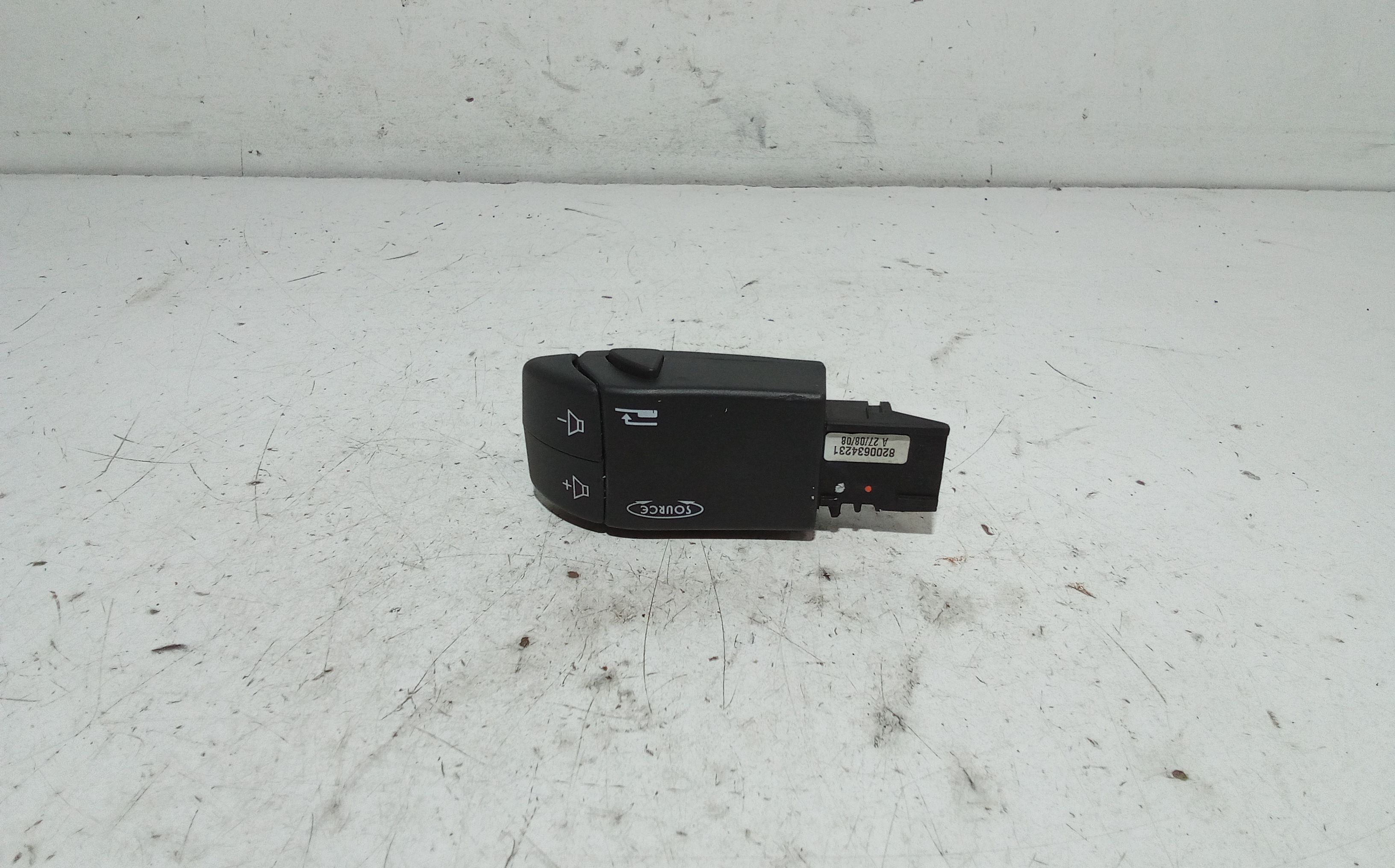 Leva comandi autoradio RENAULT Clio Serie (04>08)