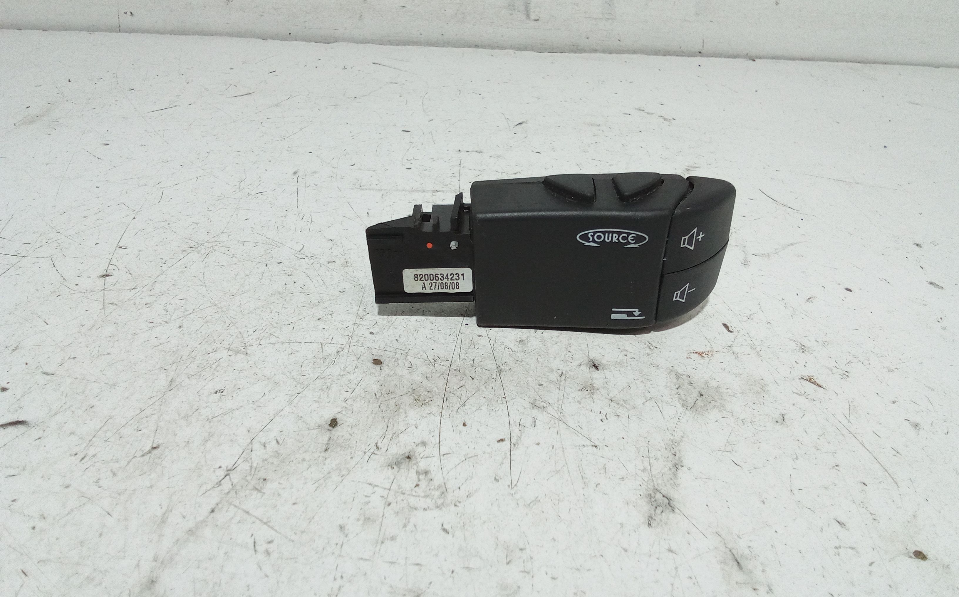 Leva comandi autoradio RENAULT Clio Serie (04>08)