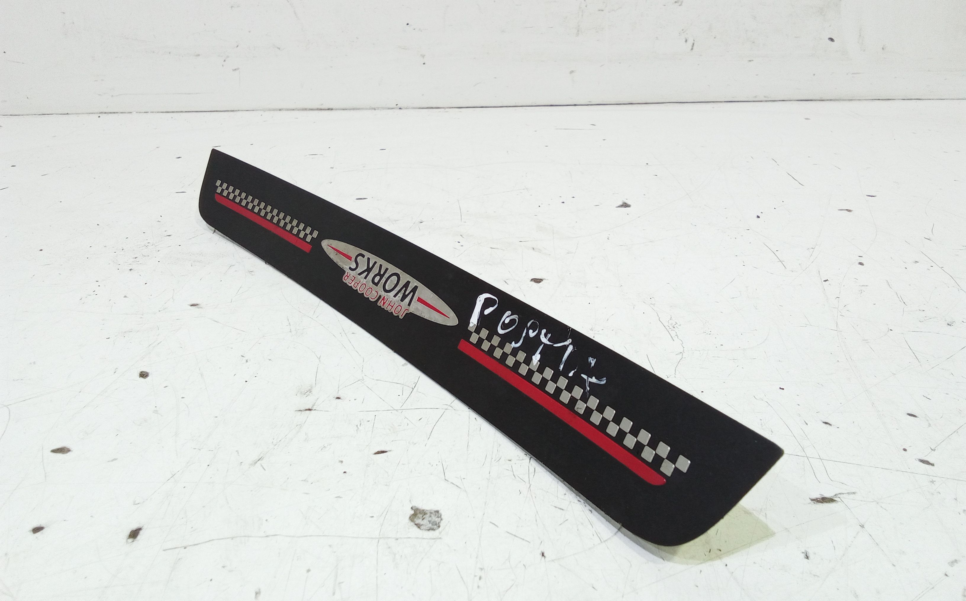 Batticalcagno Posteriore Destro MINI Countryman S (16>)