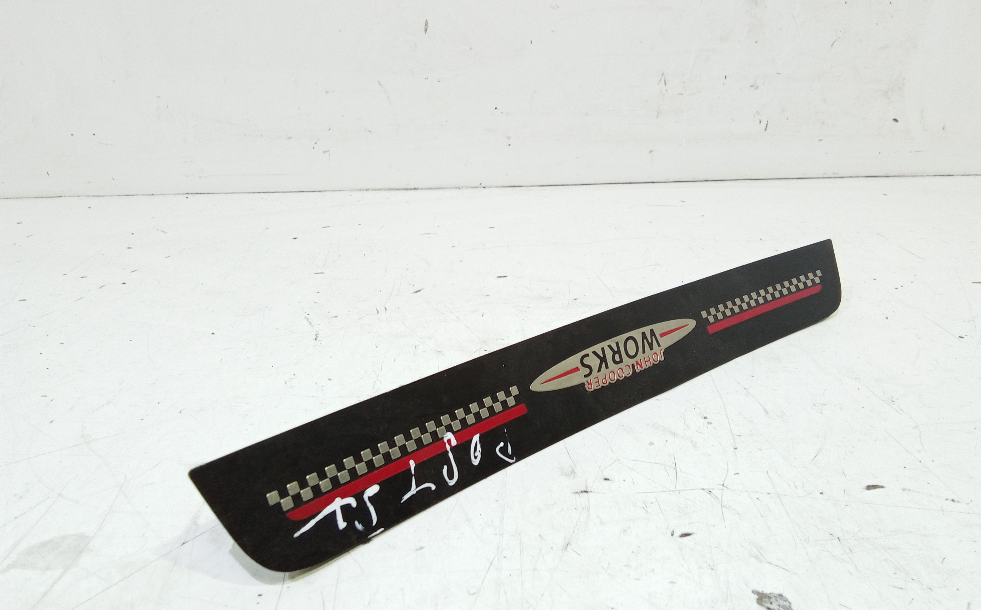 Batticalcagno Posteriore sinistro MINI Countryman S (16>)