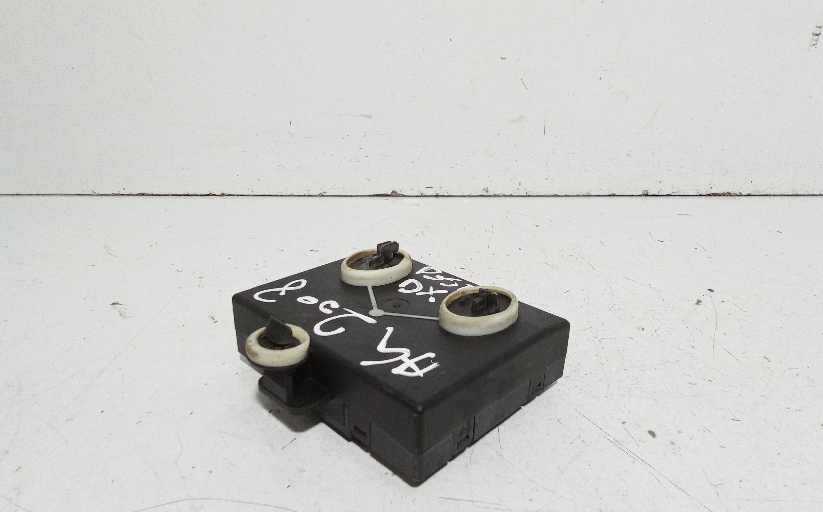 Centralina porta posteriore dx AUDI A4 Avant (8K5) (08>15)