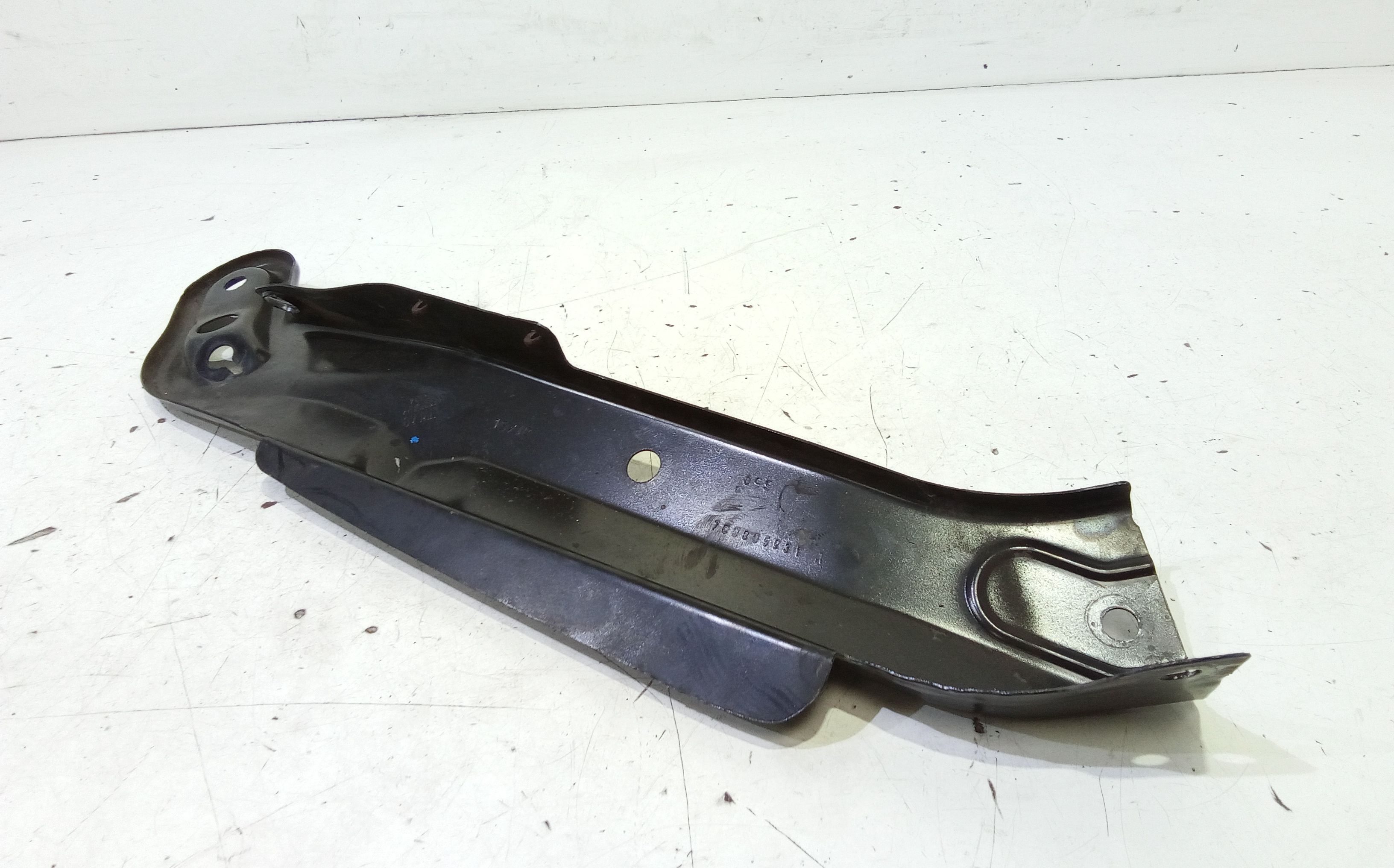 Supporto Faro Sinistro VOLKSWAGEN Crafter Serie (17>)