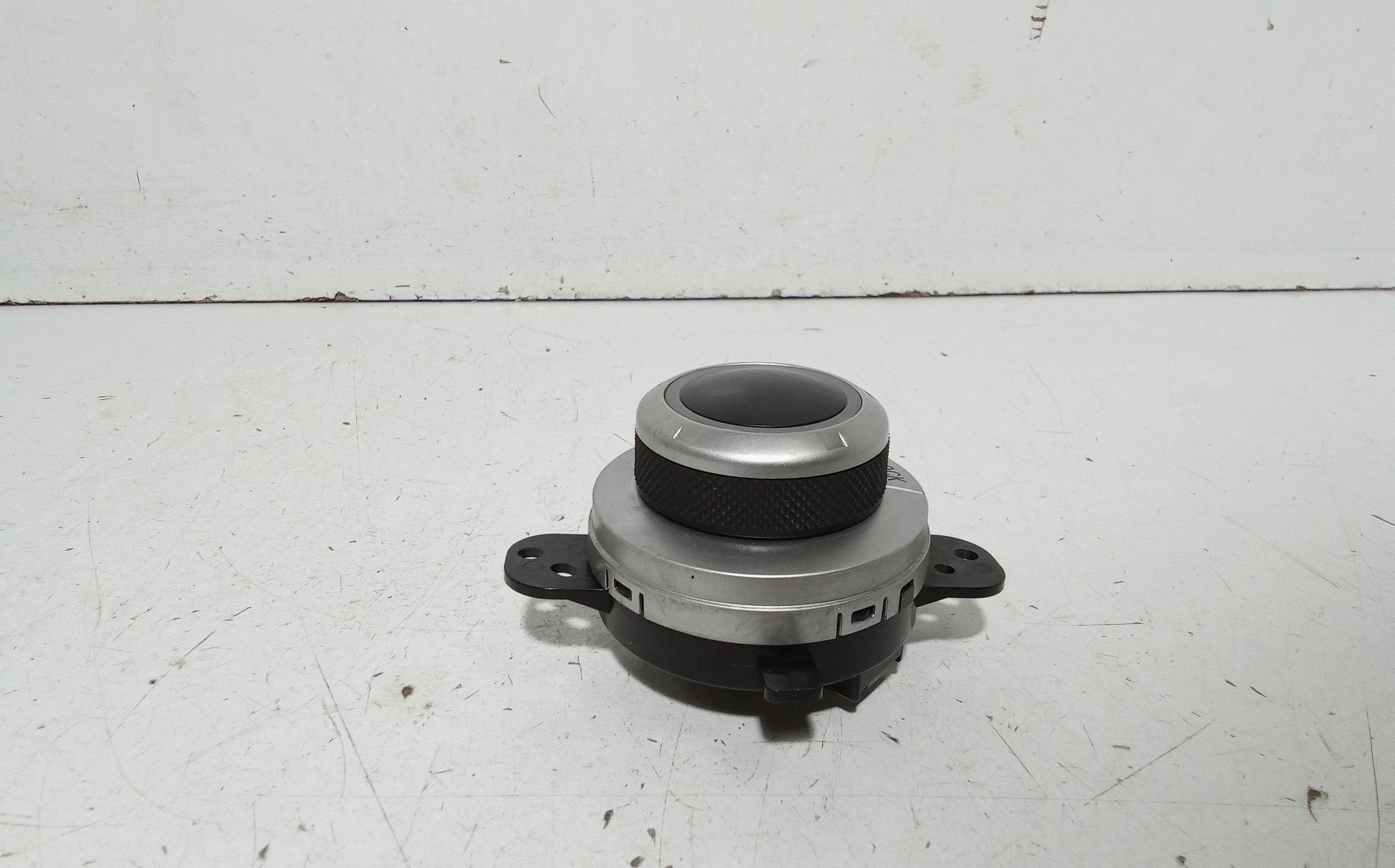 Regolazione assetto guida PEUGEOT 4007 1 Serie