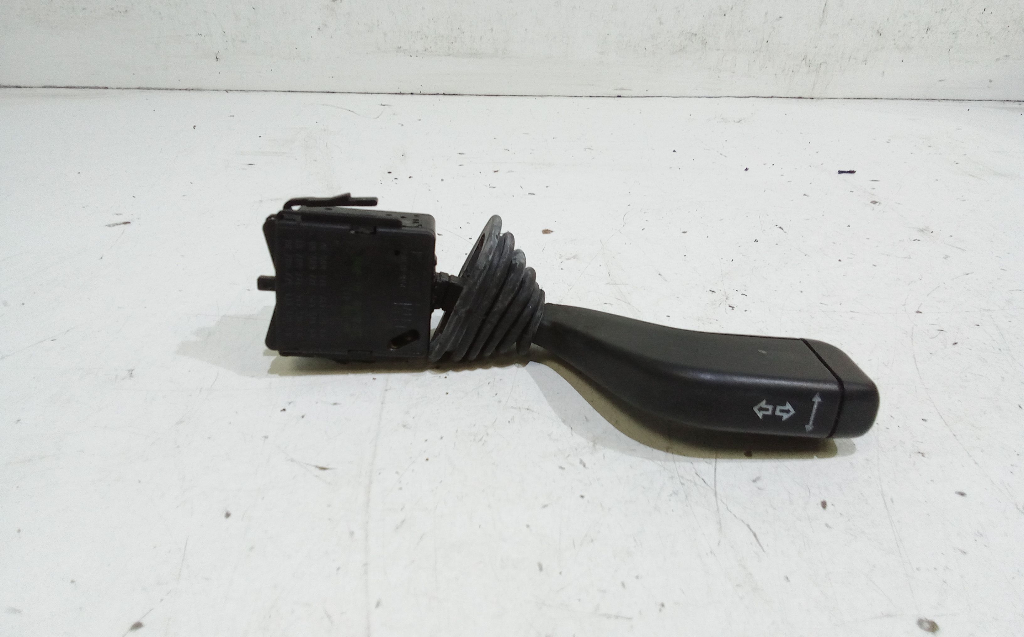 Devioluci sinistro OPEL Corsa C 3P 1 Serie