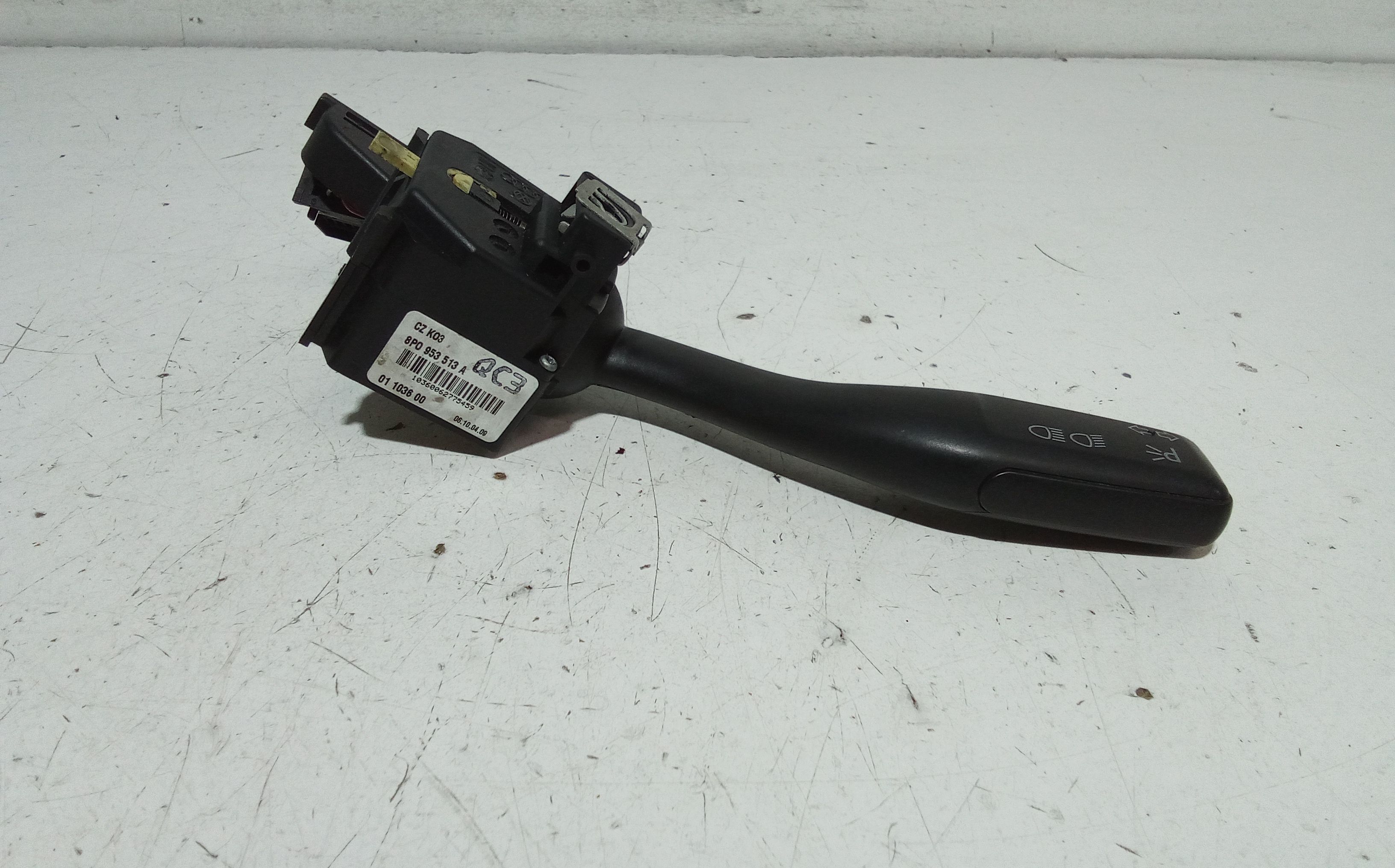 Devioluci sinistro AUDI A3 Serie (8P1) (05>08)